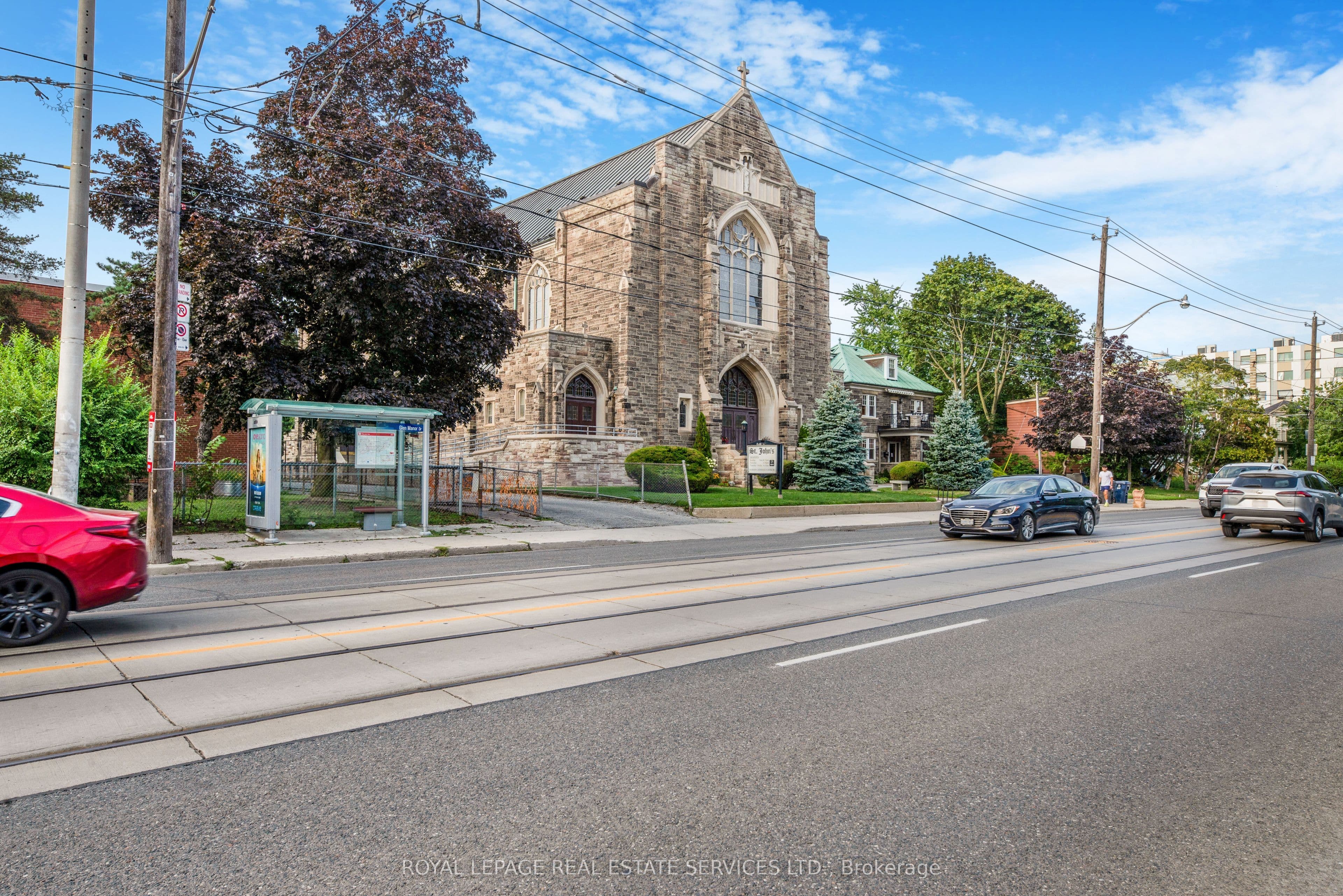 761 Kingston Road photo 1
