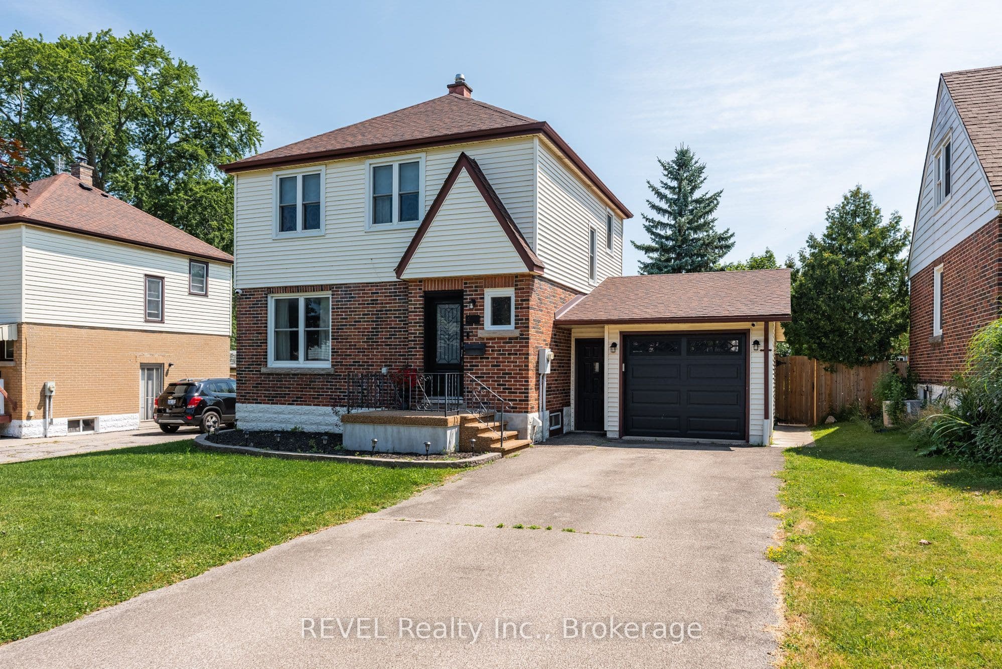 5682 Hanan Avenue photo 1