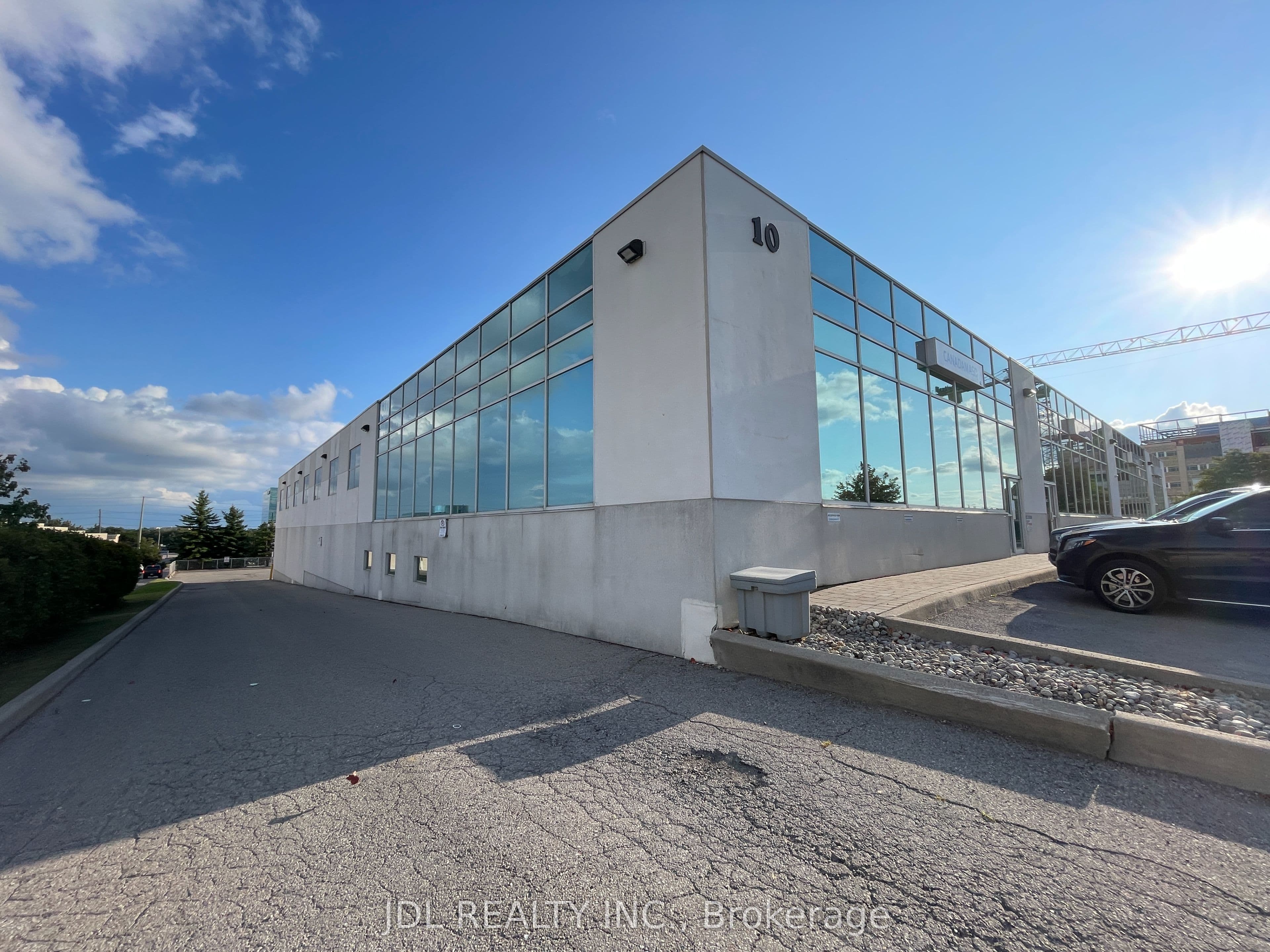 Unit 4 10 Brodie Drive photo 1