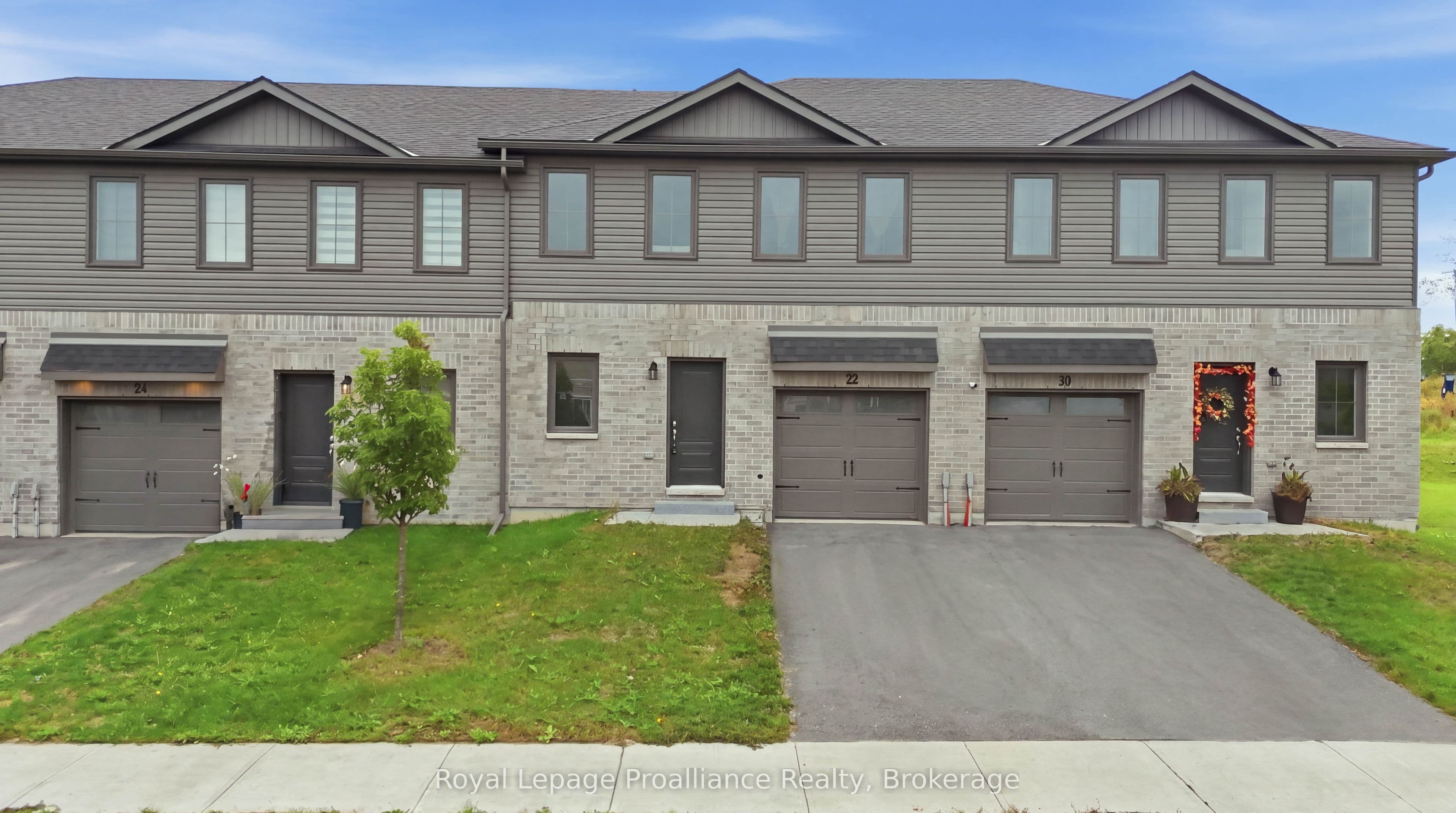 22 Campbell Crescent photo 1