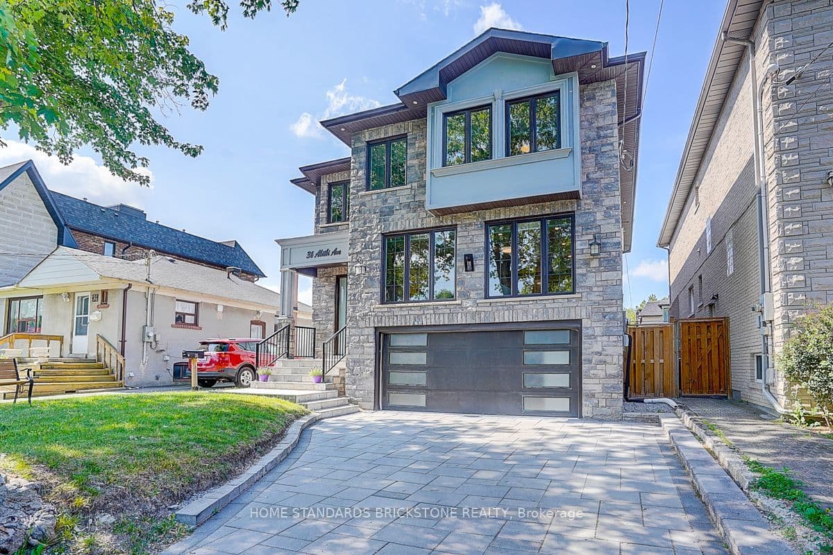 36 Abitibi Avenue photo 1
