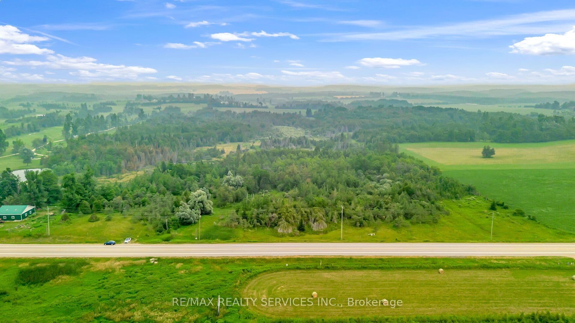 516375 Dufferin County 124 Road photo 1