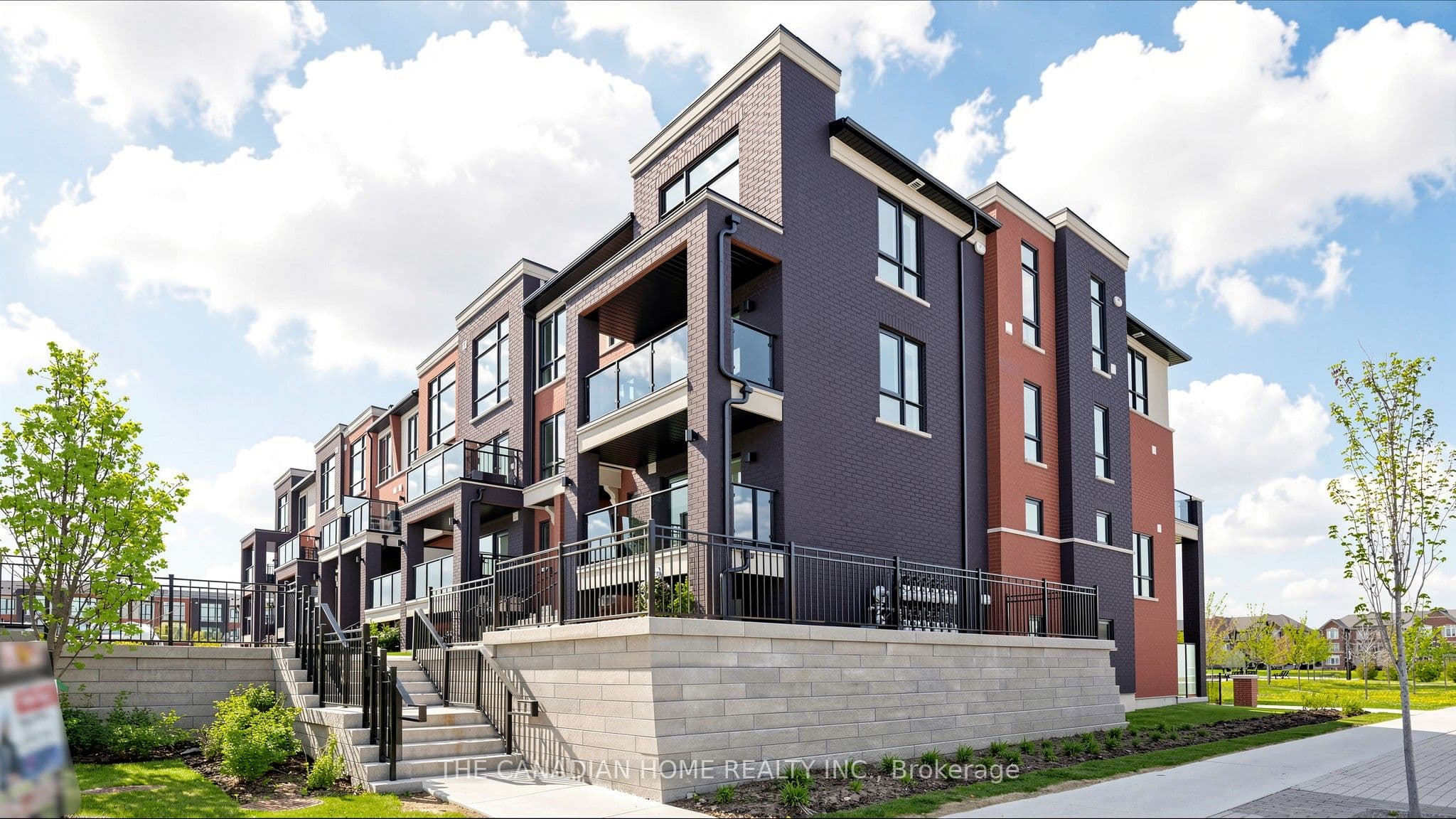 Unit 3 55 Romilly Avenue photo 1