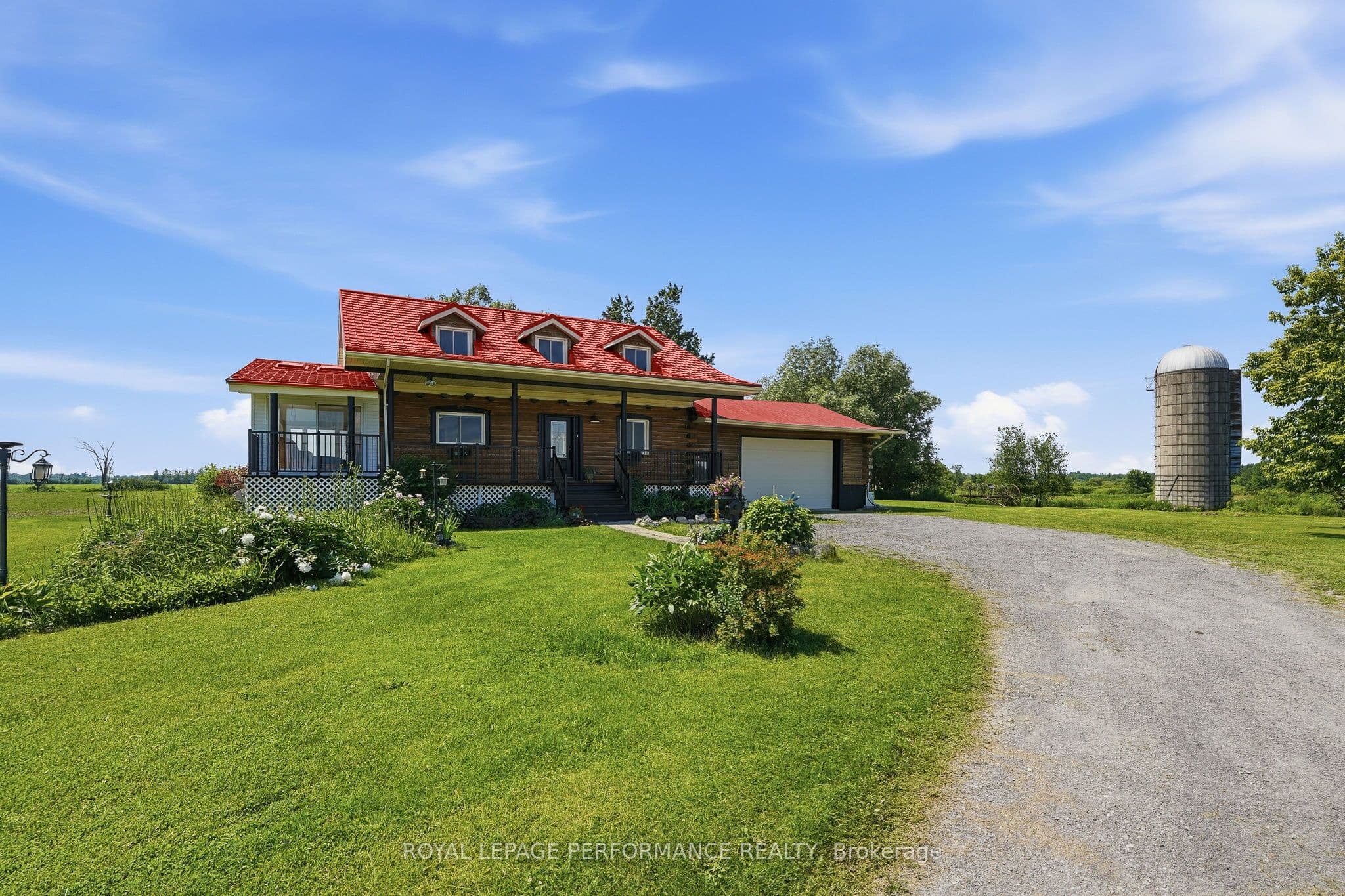 3012 Birchgrove Road photo 1