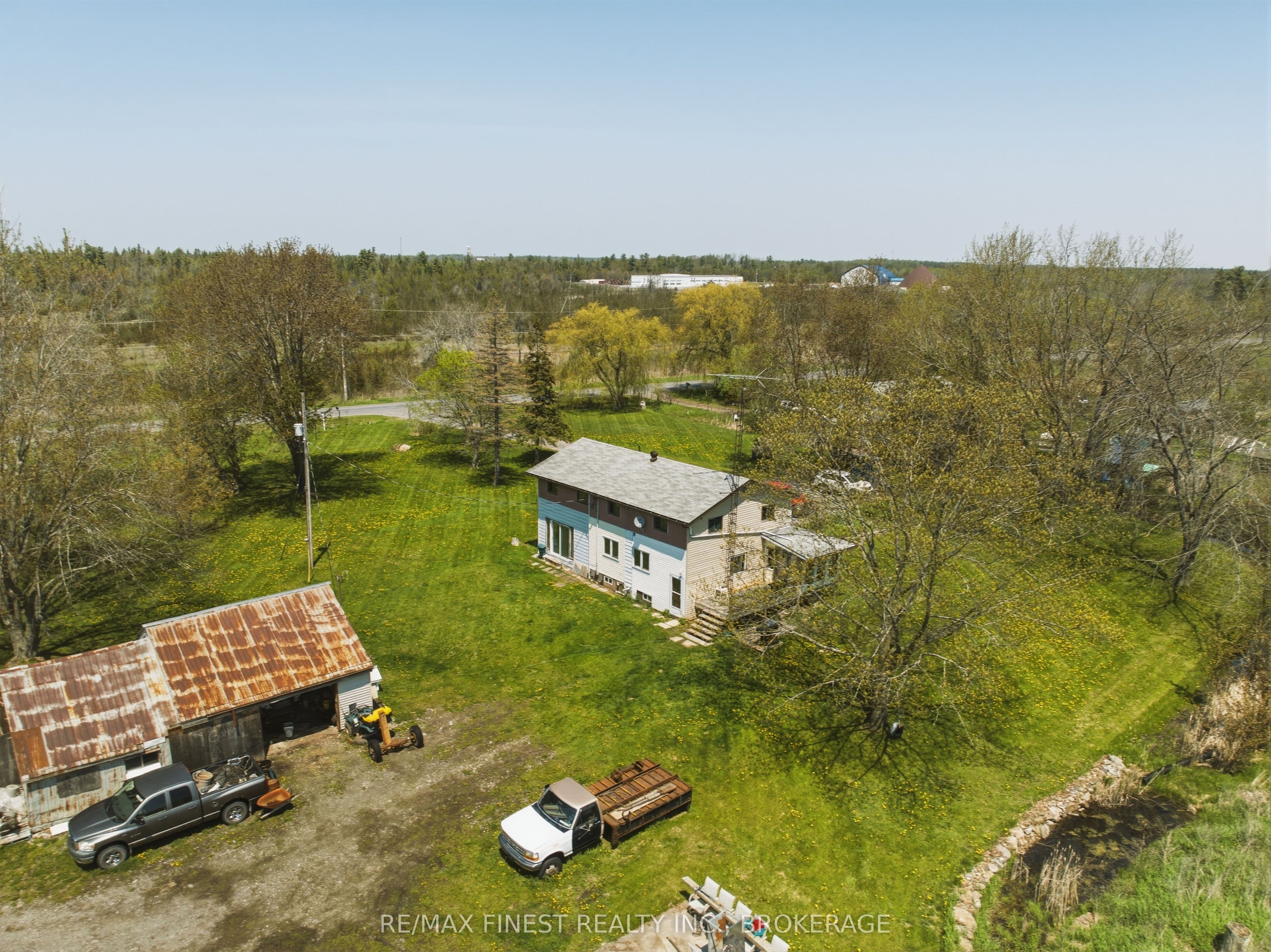 602 Caton Road photo 1