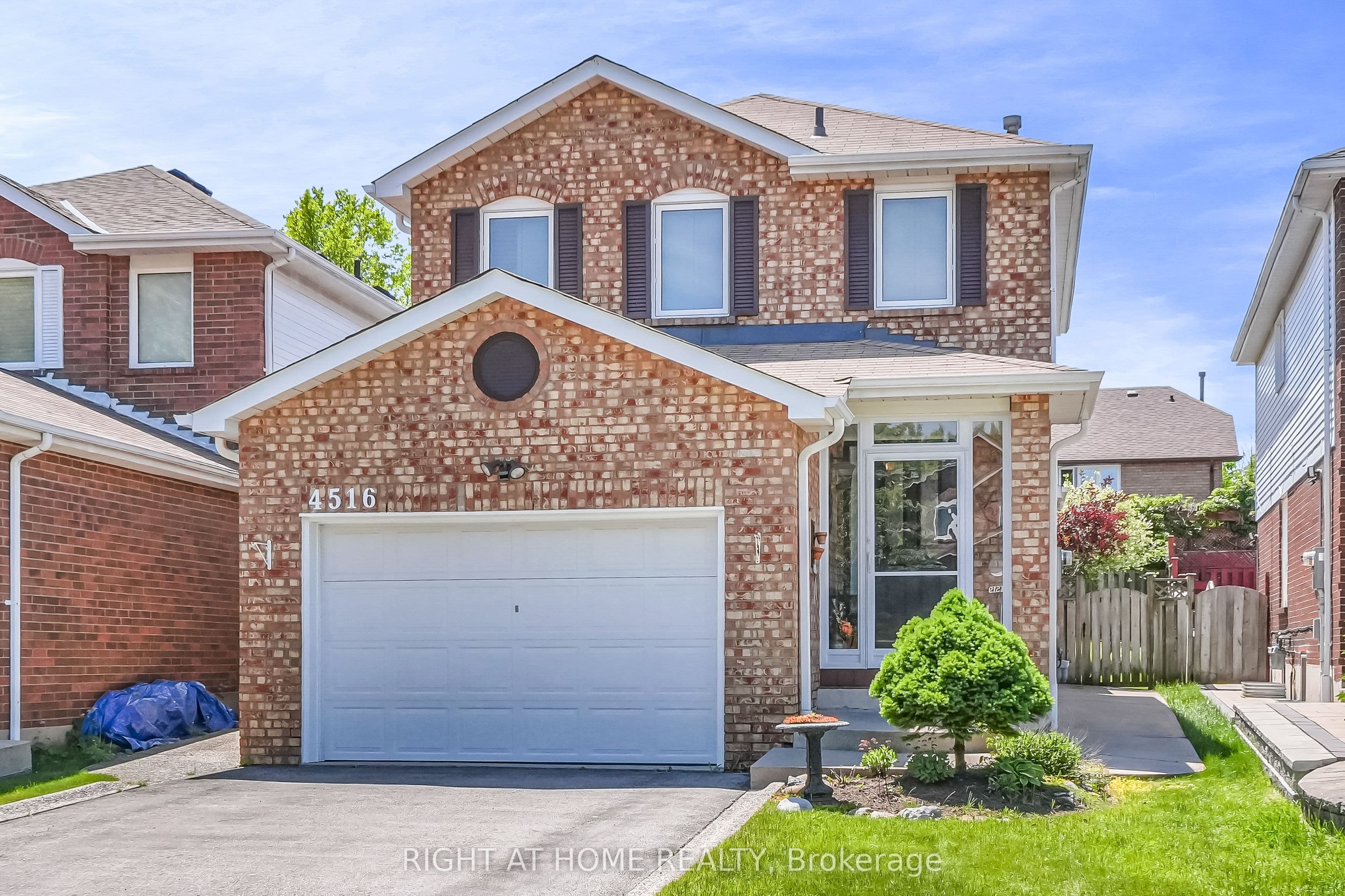 4516 Donegal Drive photo 1
