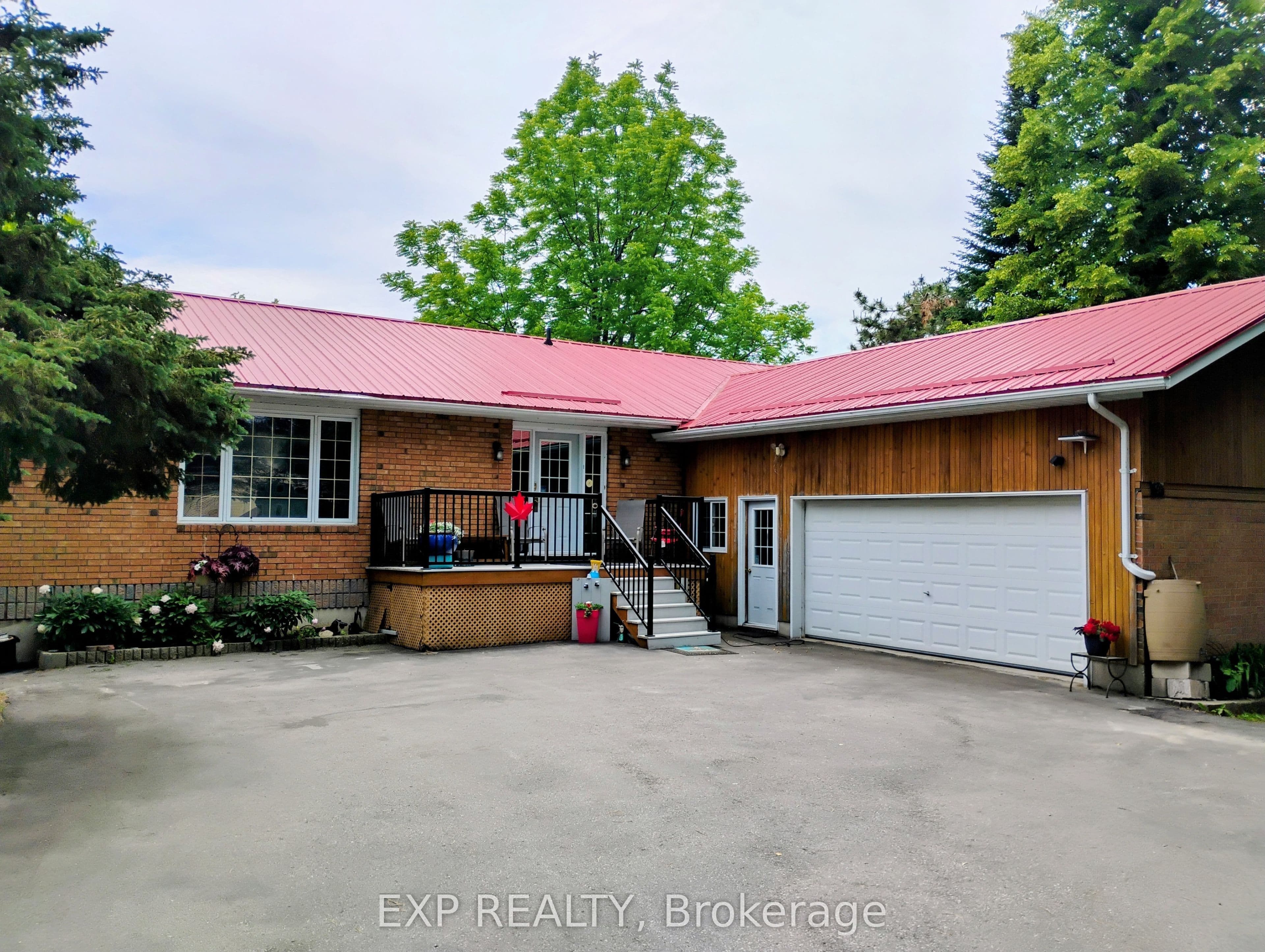 91 Simcoe Road photo 1