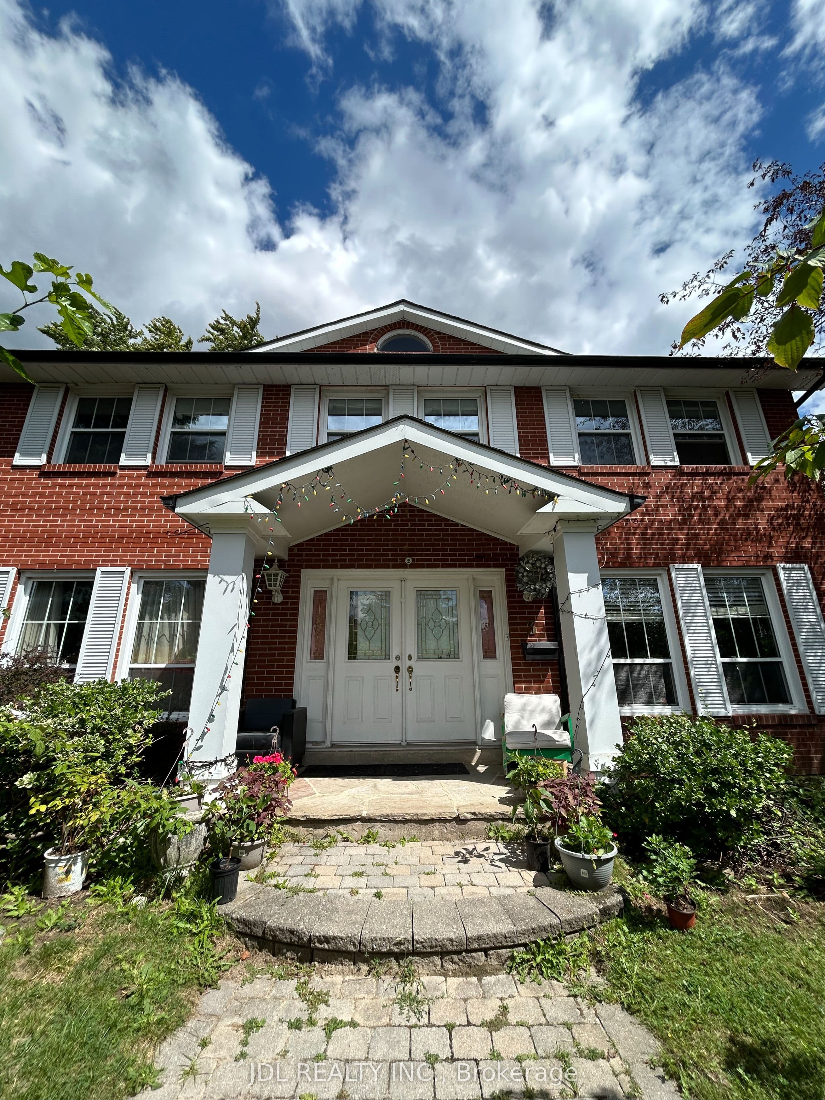 Unit One Bedroom 2nd Floor 3 Butterfield Dr Drive photo 1