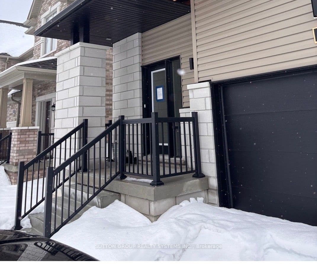 14 Federica Crescent photo 1