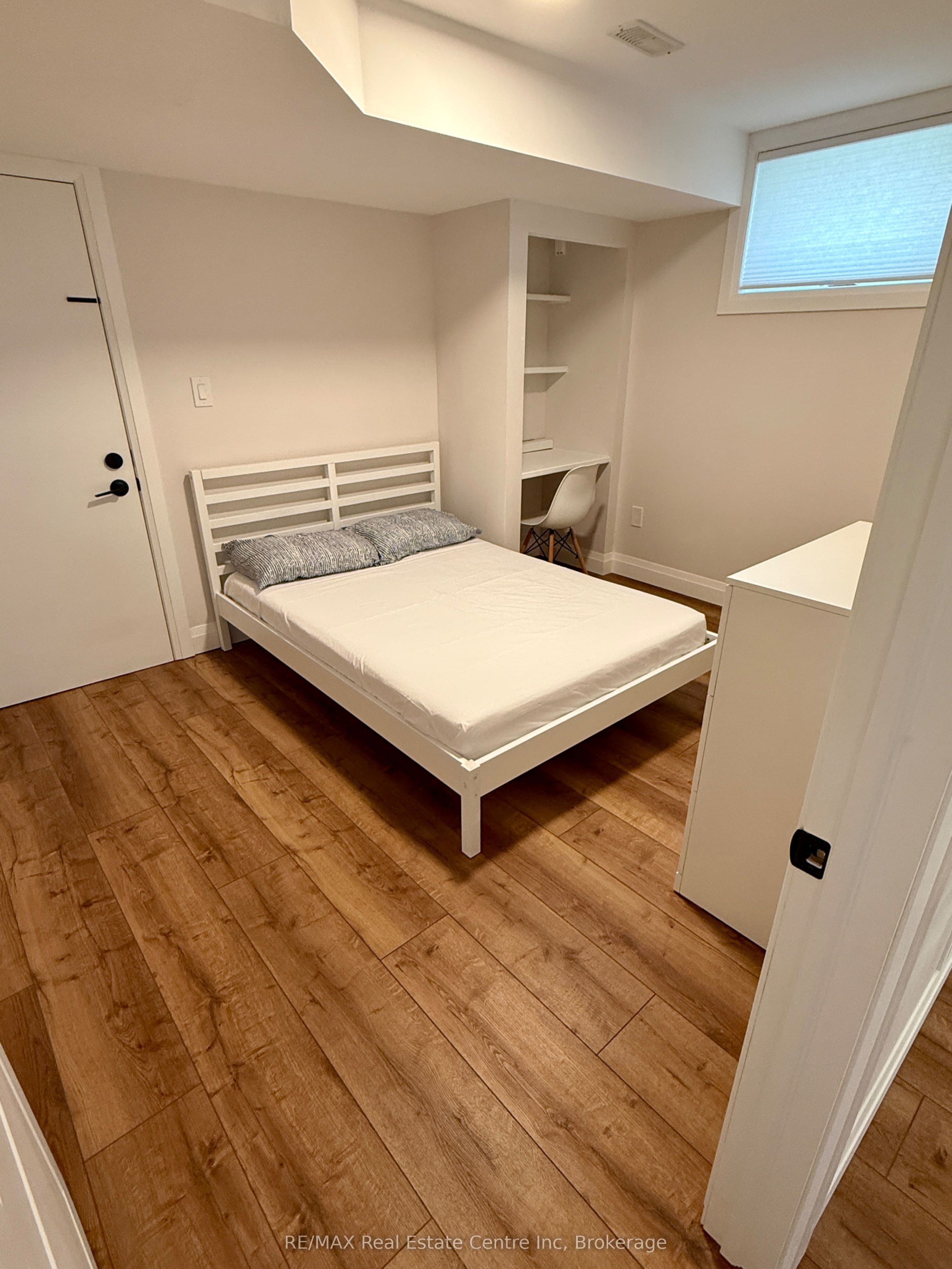 19 FERRIS CIRCLE Lane photo 1