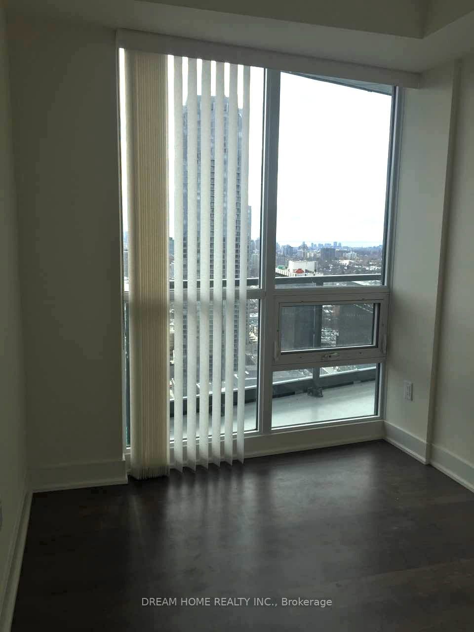 Unit 2902 30 Roehampton Avenue photo 1