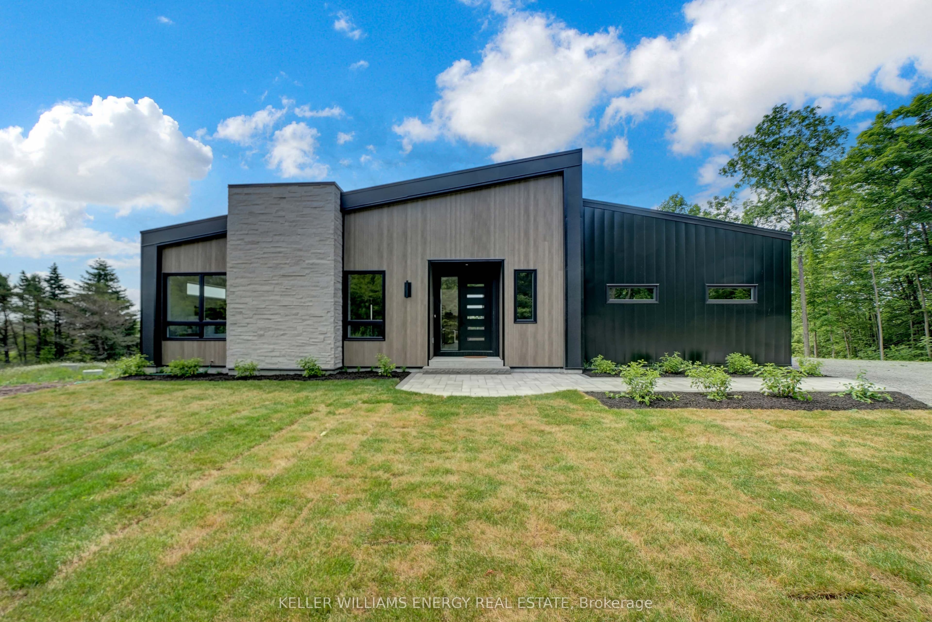 13 Partridge Hollow Road photo 1