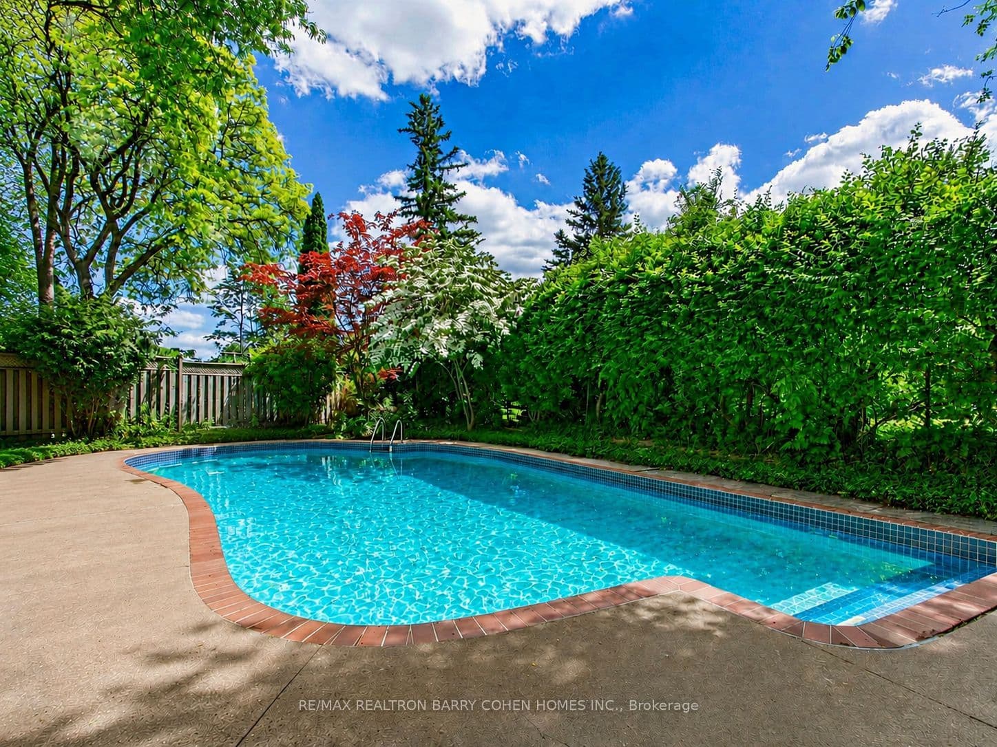 8 Boldmere Crescent photo 1