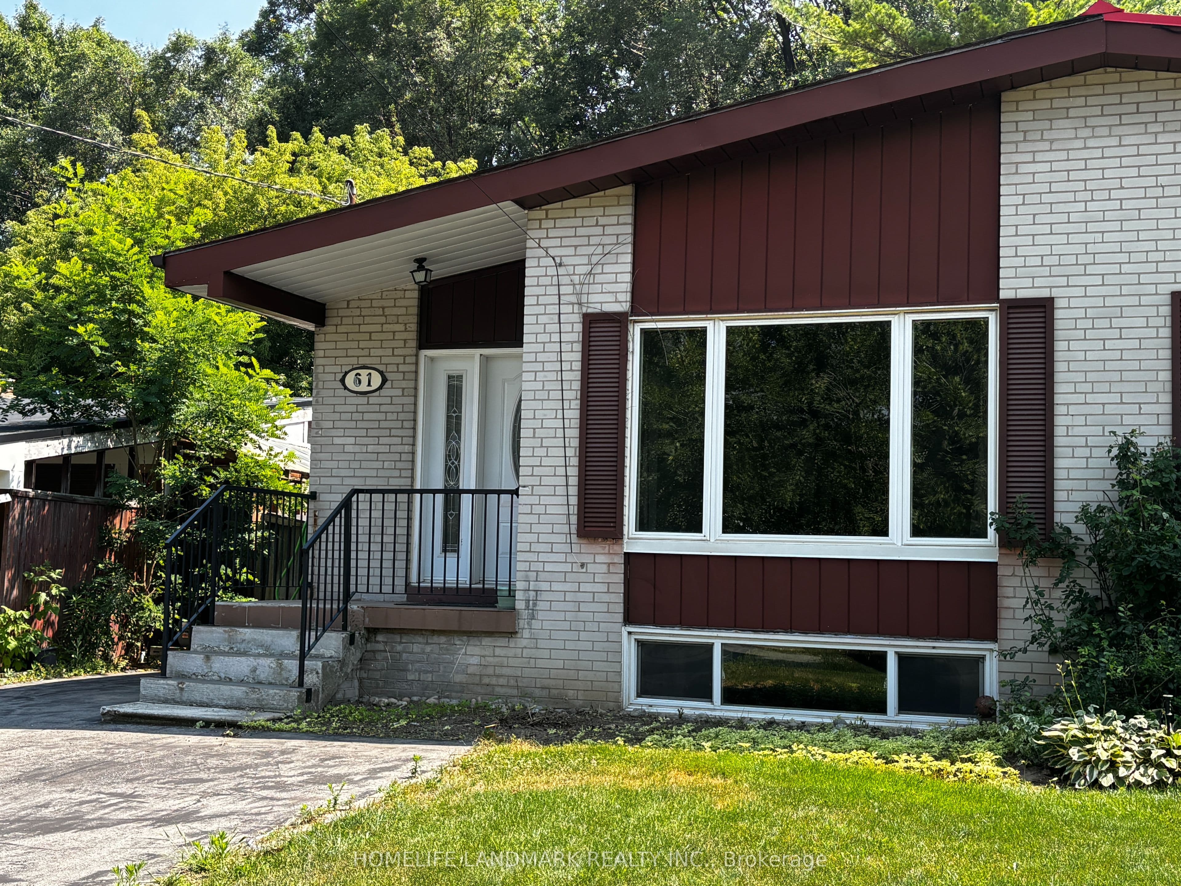 61 Northey Drive photo 1