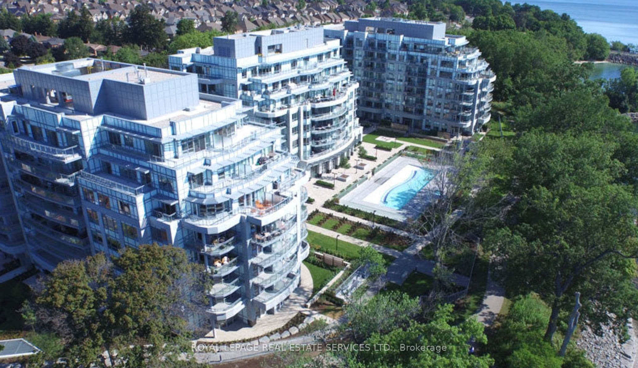 Unit 122C 3500 Lakeshore Road photo 1