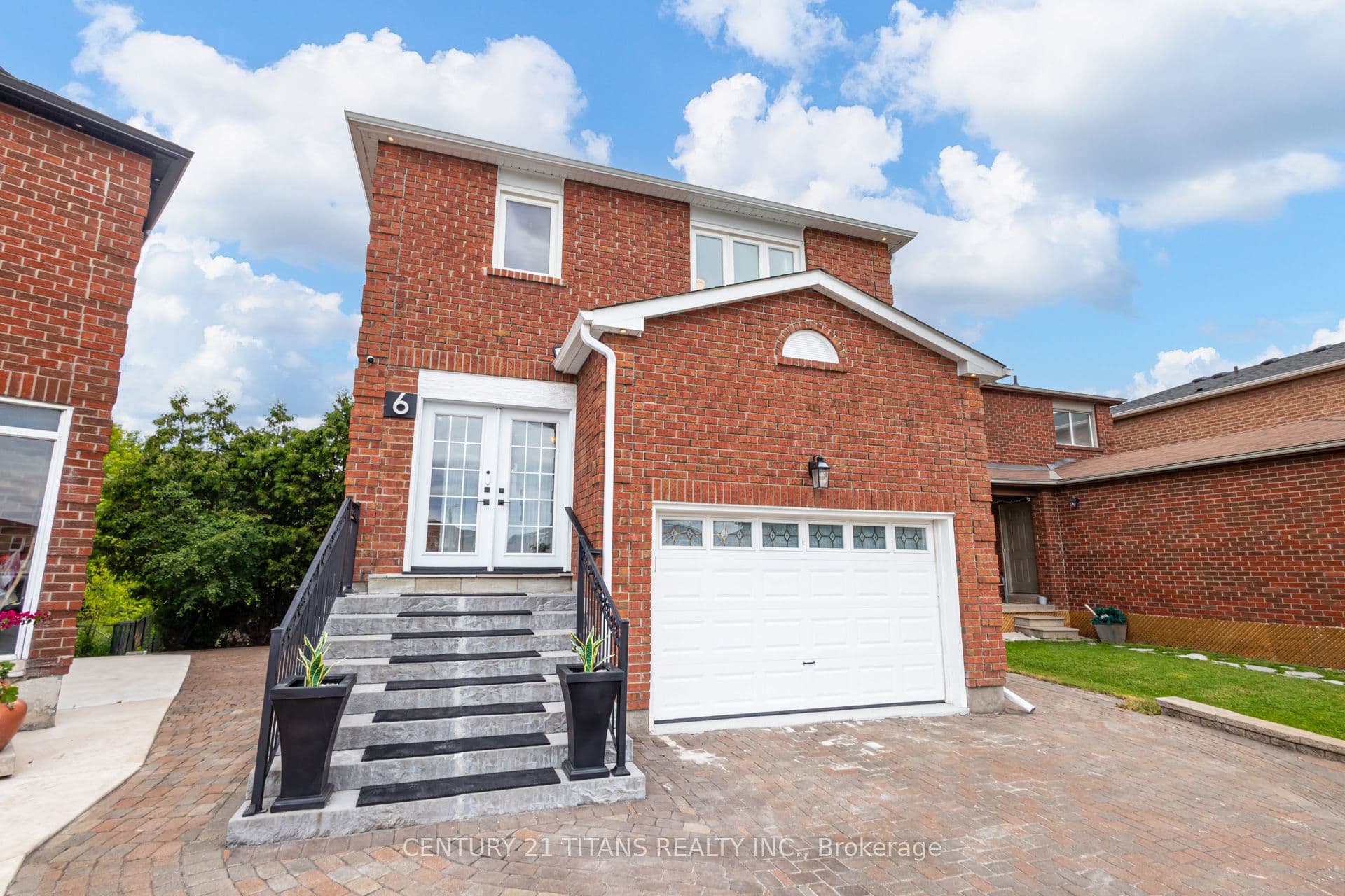 6 Blossom Court photo 1