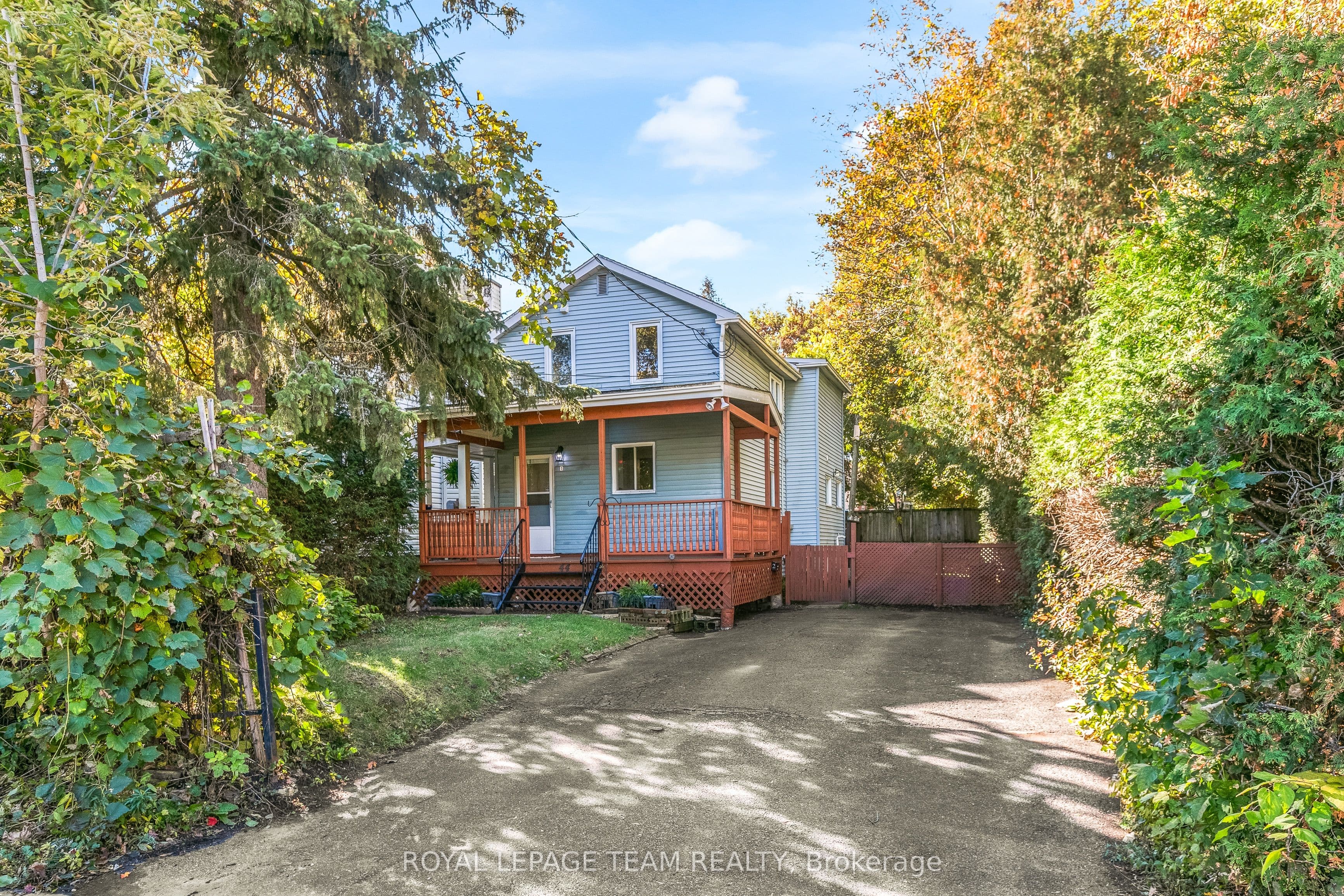 44 Ste Cecile Street photo 1