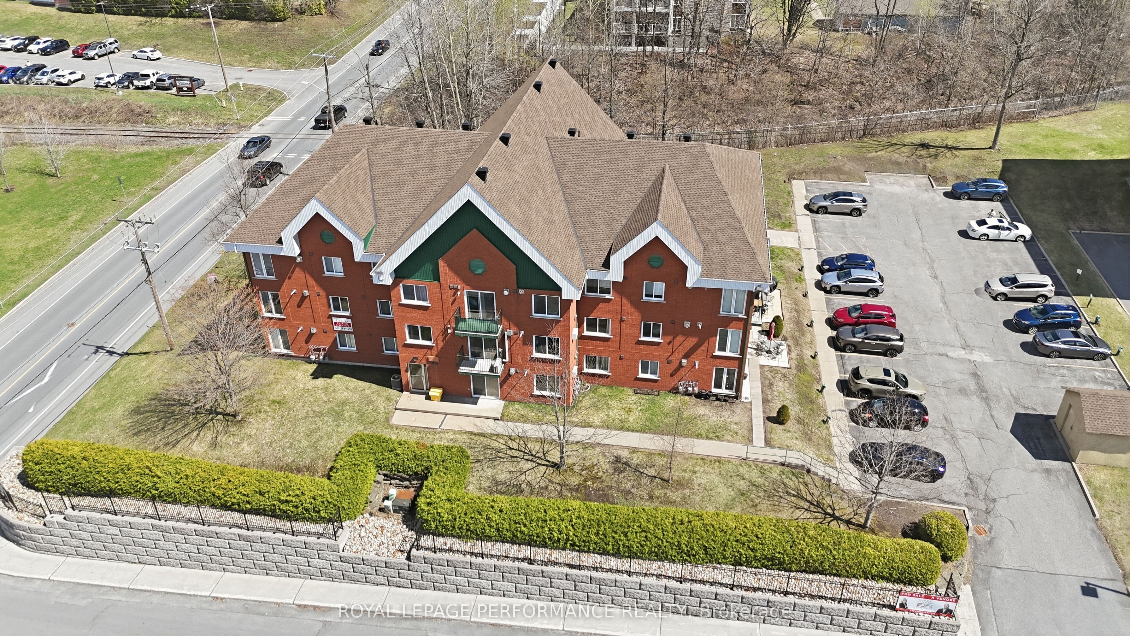Unit 112 1101 Clement Street photo 1