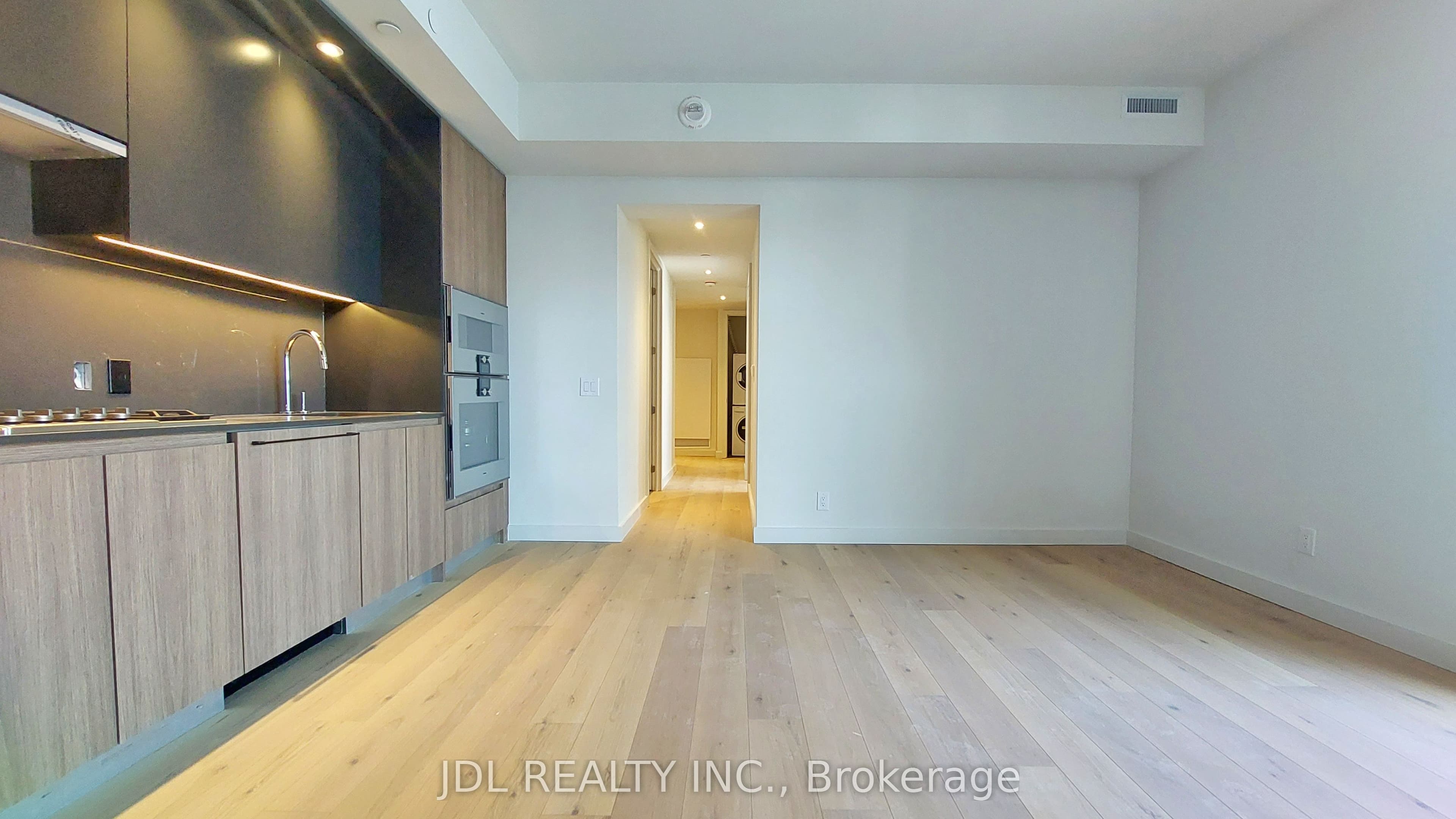 Unit 1301 81 Wellesley Street photo 1