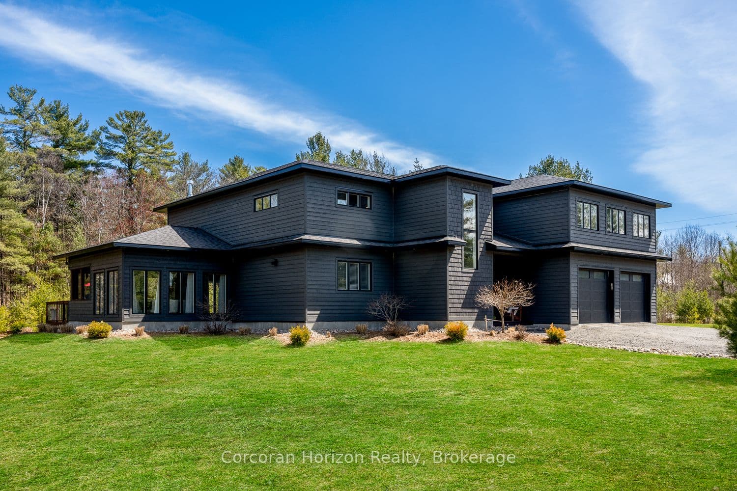 19 Ryder Drive photo 1