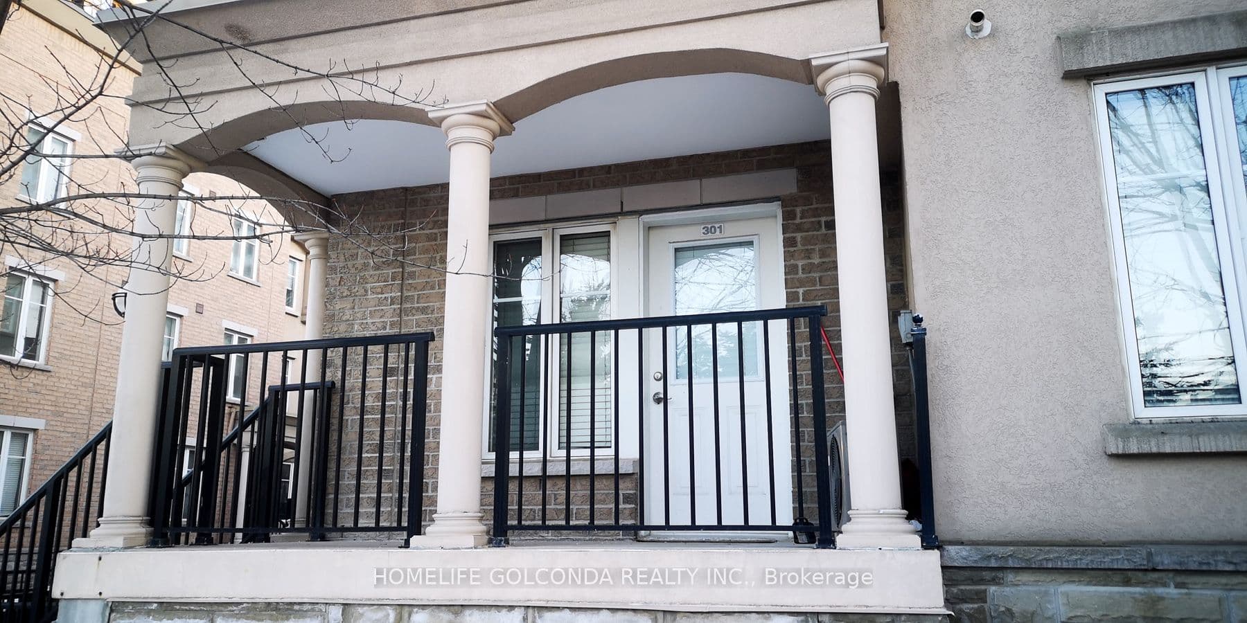 Unit 301 30 Western Battery Road photo 1