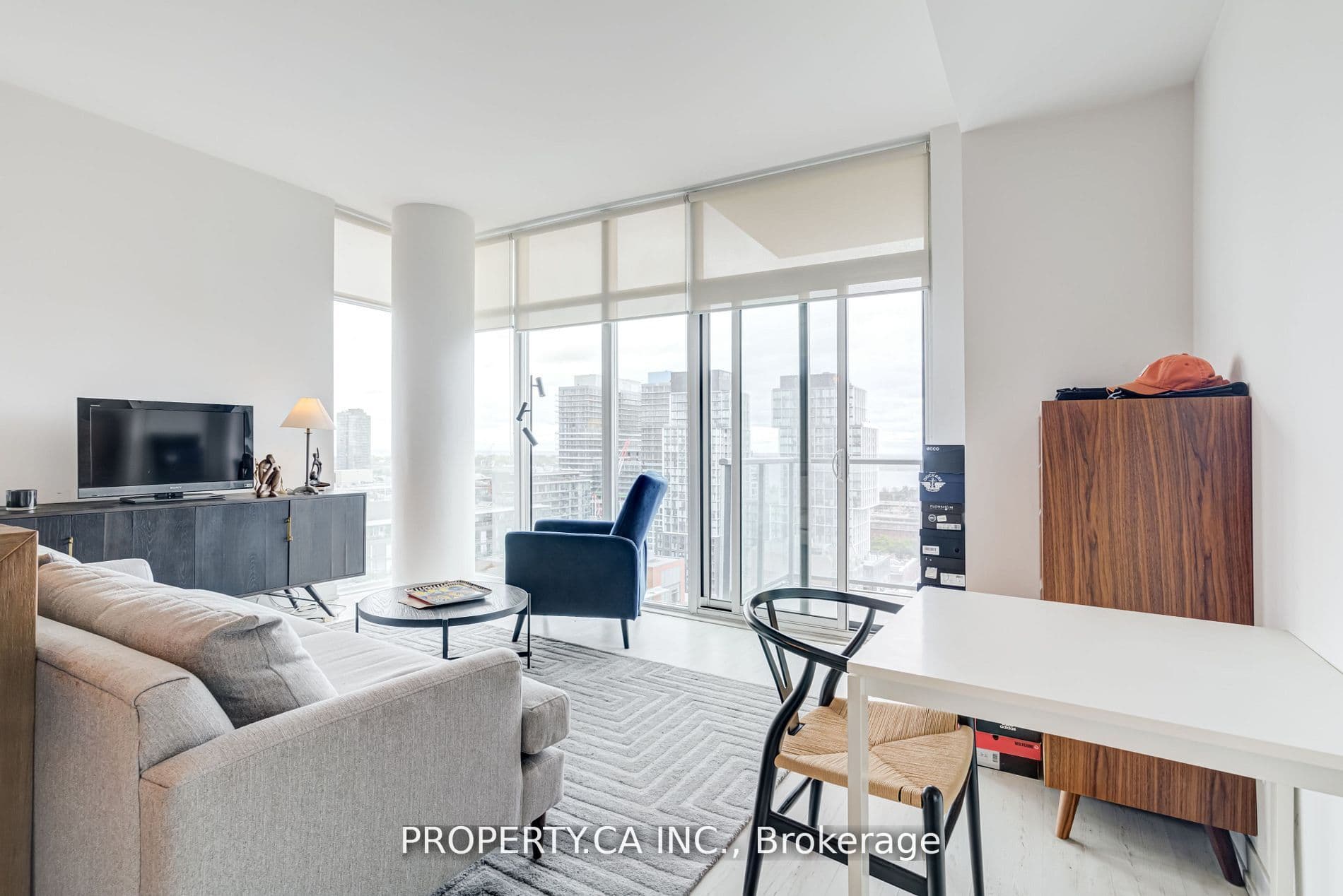 Unit 1905 105 George Street photo 1