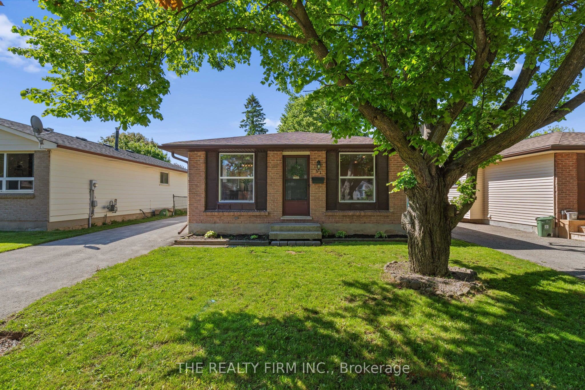 51 Patience Crescent photo 1