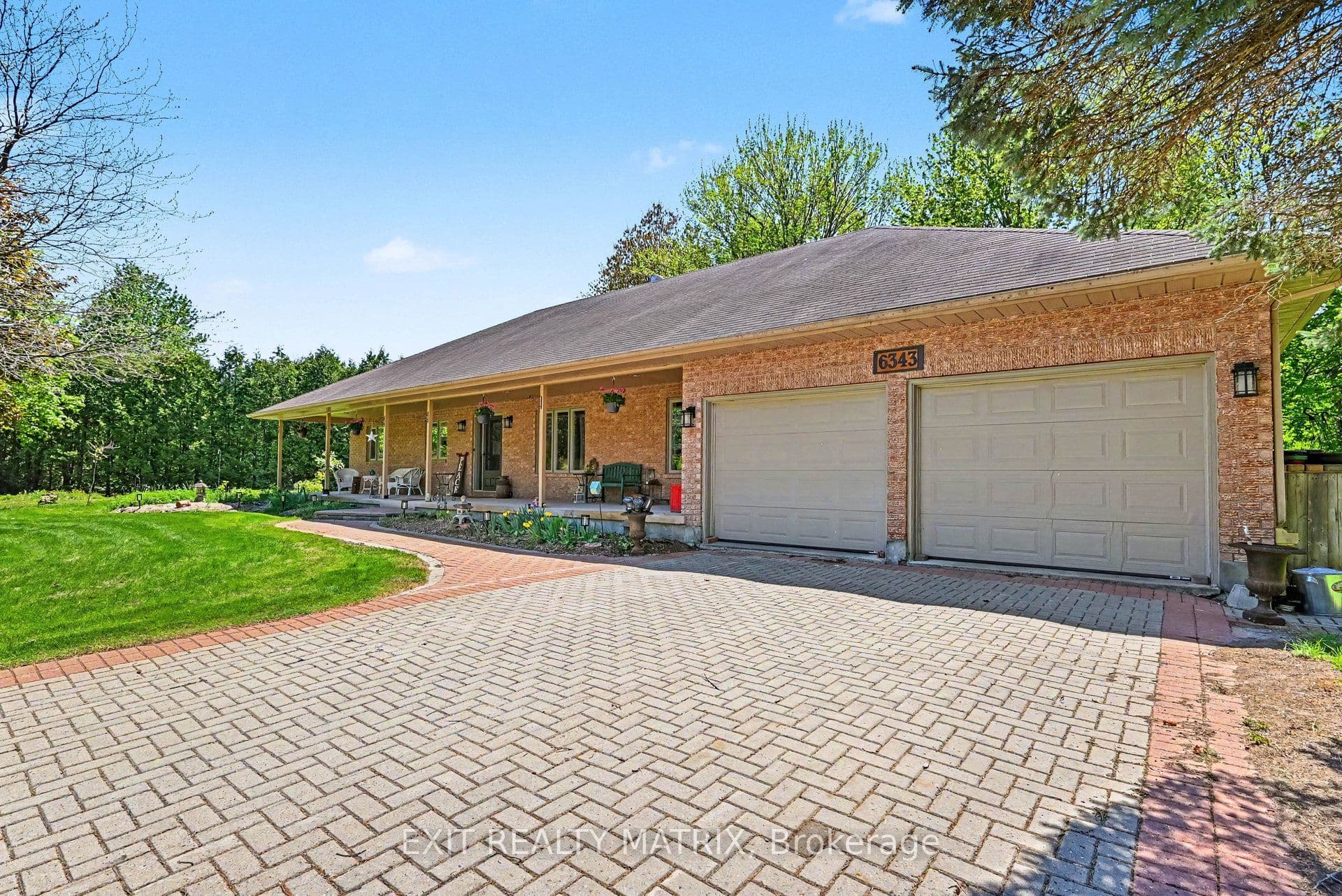 6343 Deermeadow Drive photo 1
