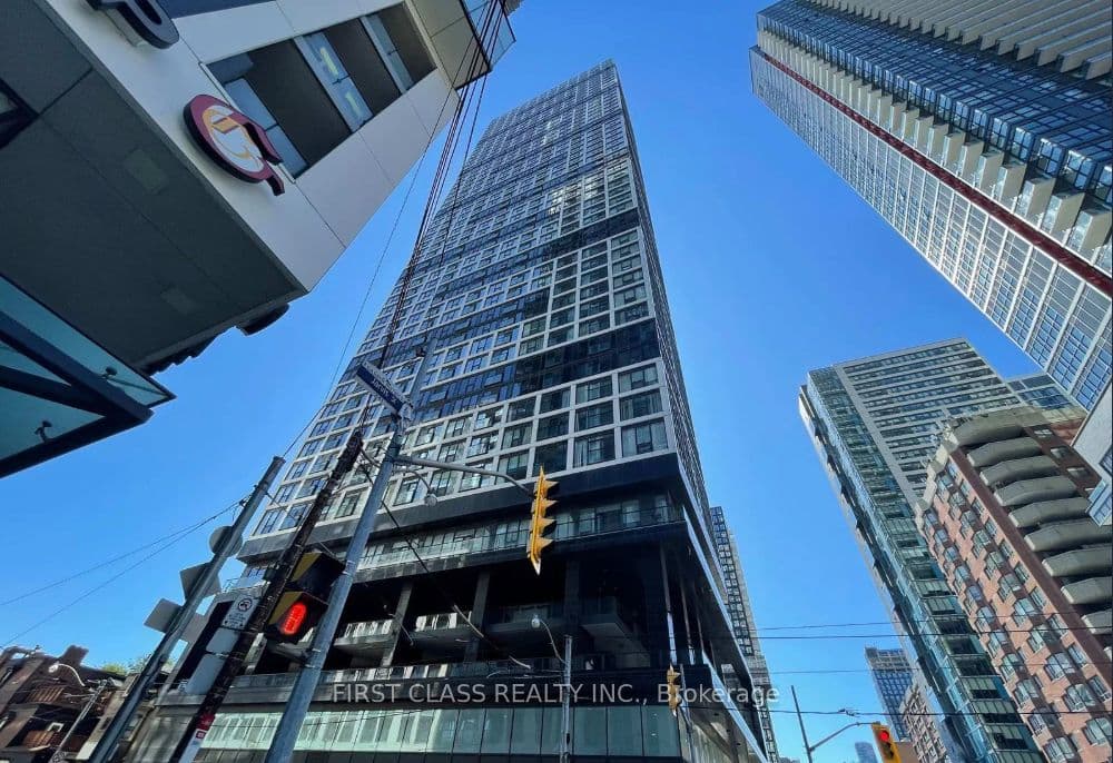 Unit 3808 181 Dundas Street photo 1
