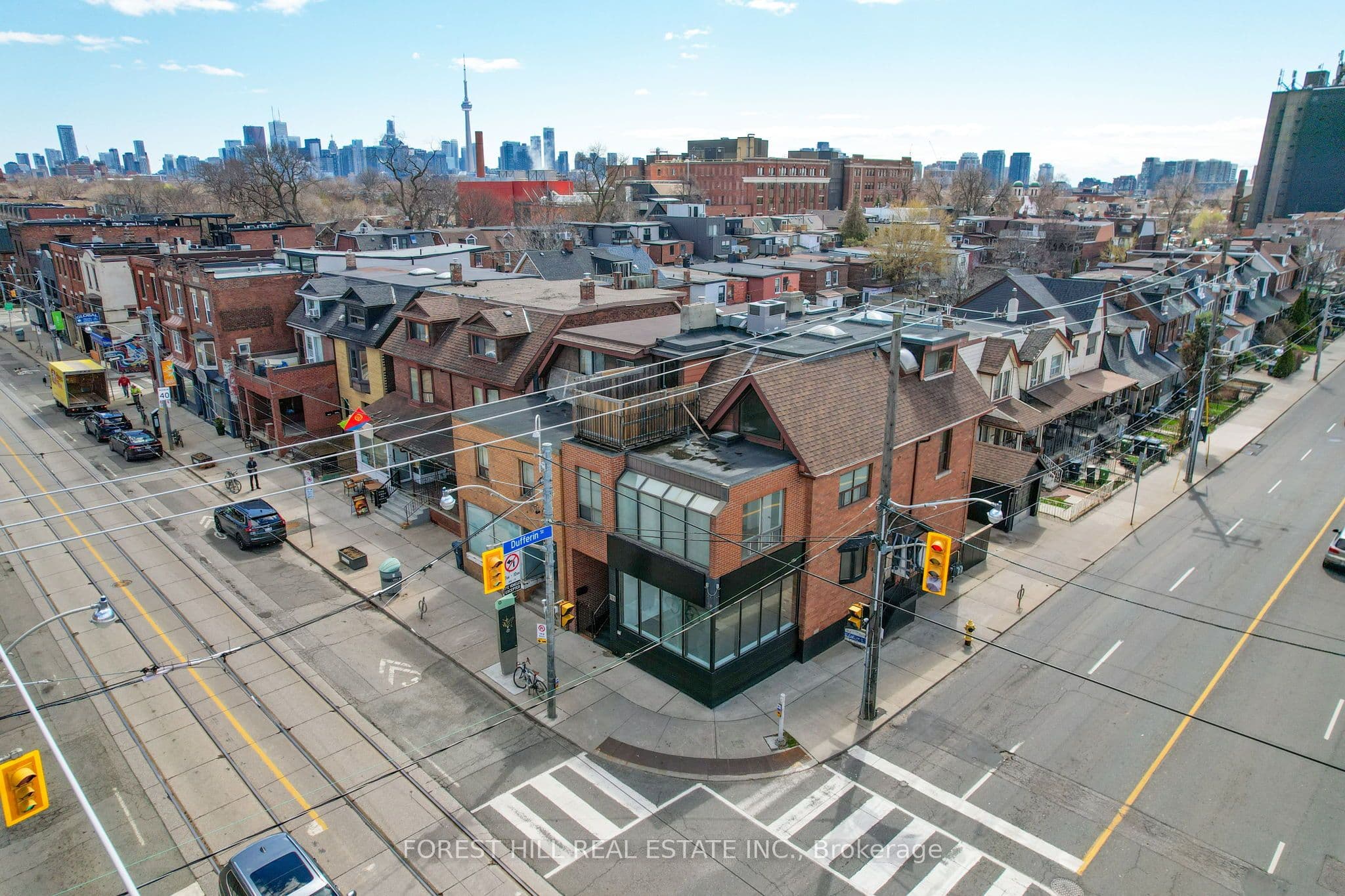 1111 College Street photo 1