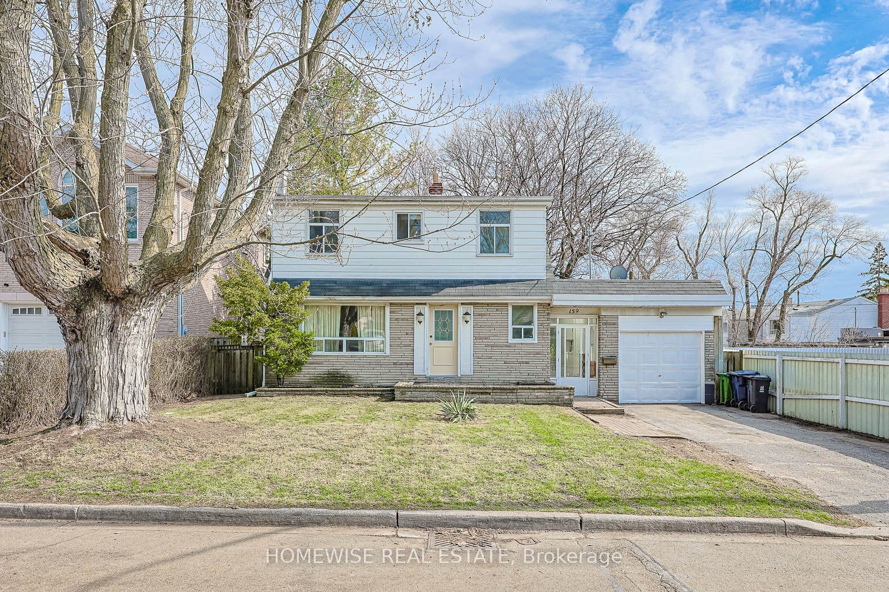 159 Alfred Avenue photo 1