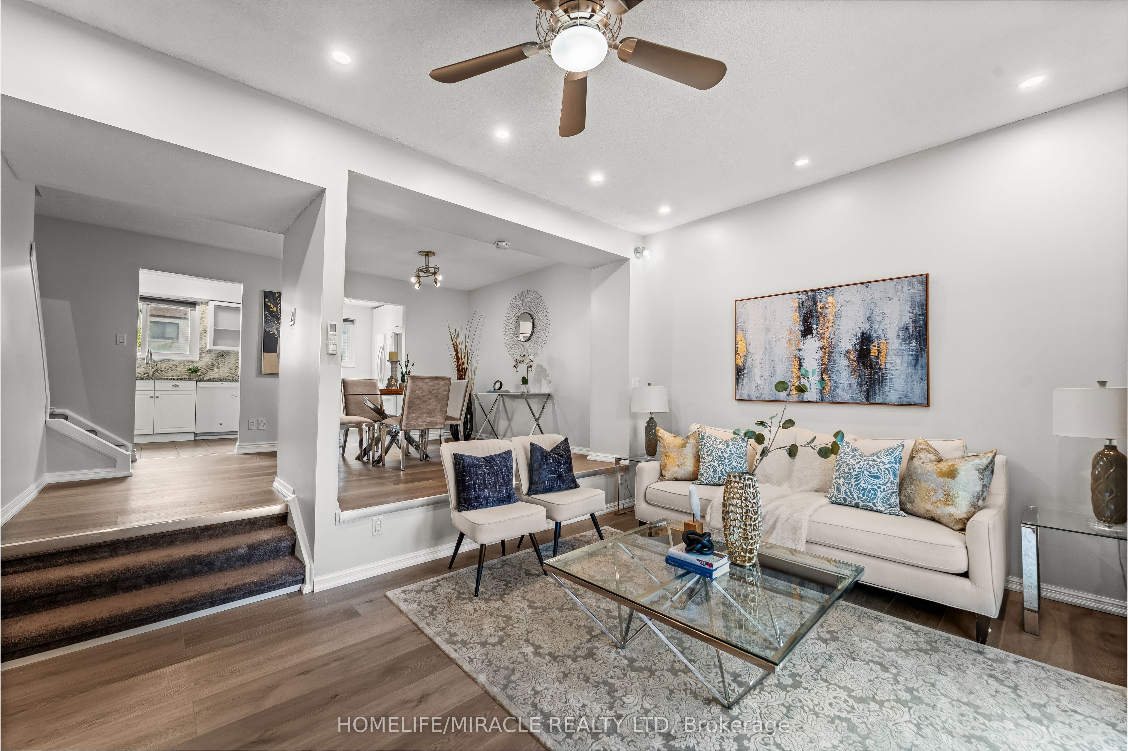 Unit 12 1350 Glenanna Road photo 1
