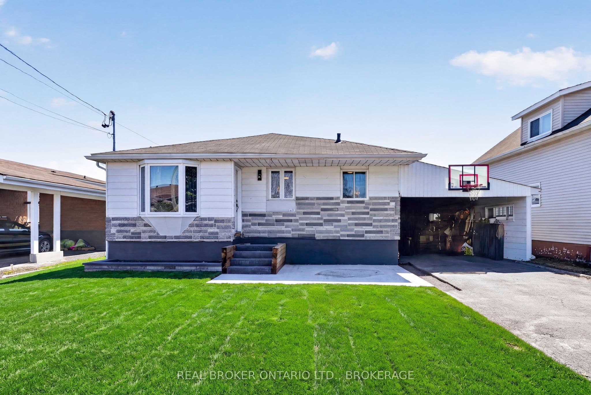 615 Twelfth Street photo 1