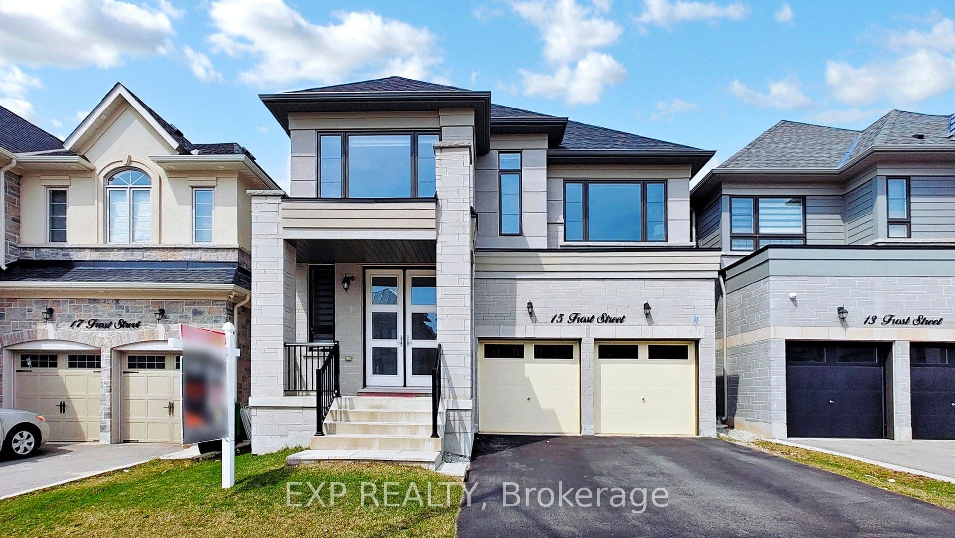 15 Frost Street photo 1