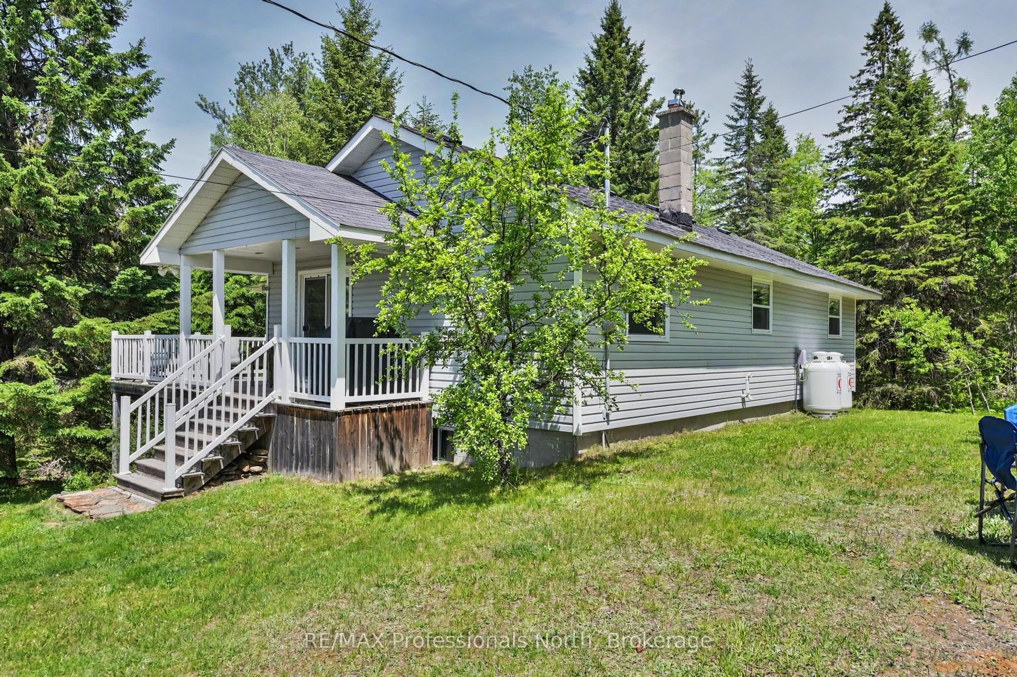 3186 COUNTY ROAD 121 Road photo 1