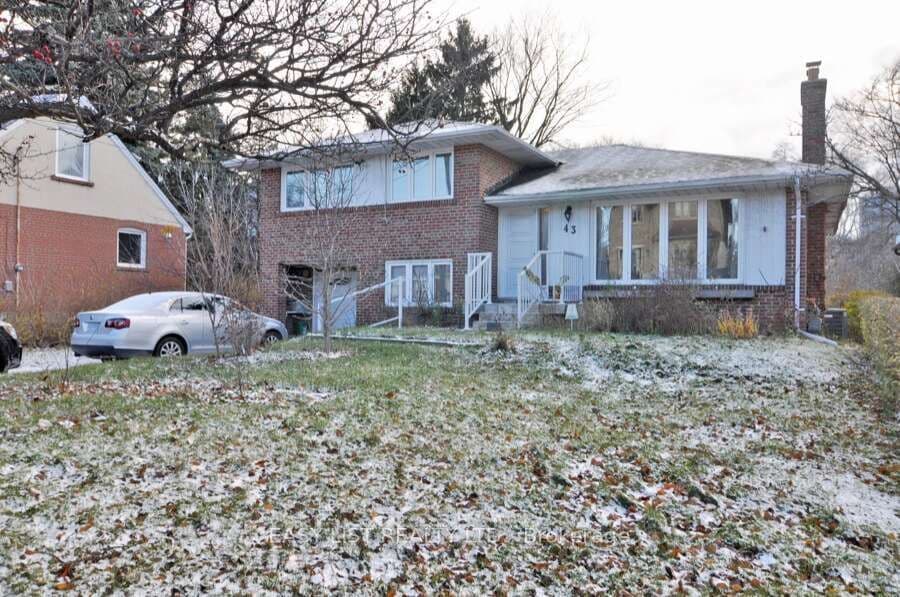 43 Churchill Avenue photo 1