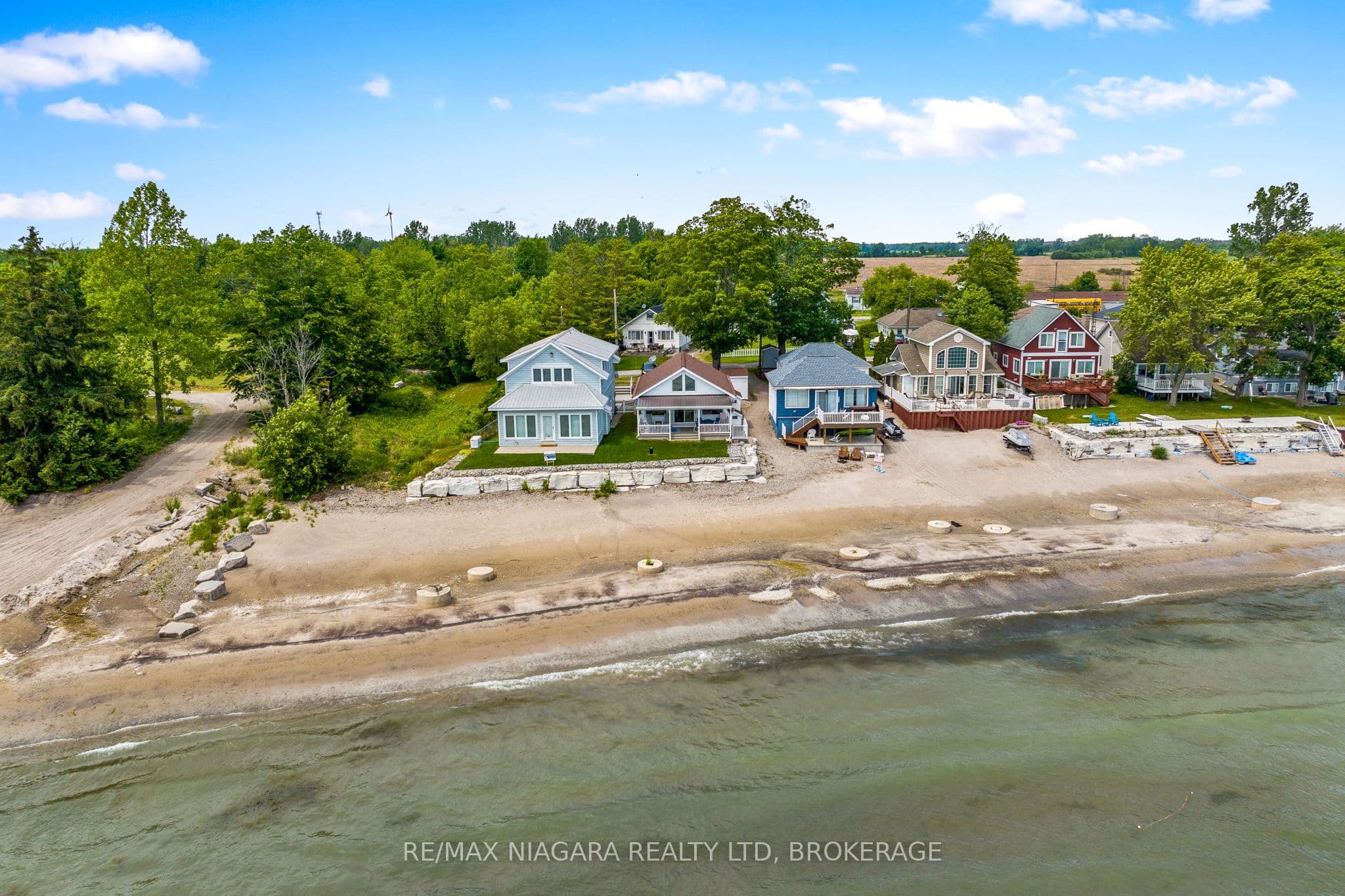 12893 OLD LAKESHORE Road photo 1