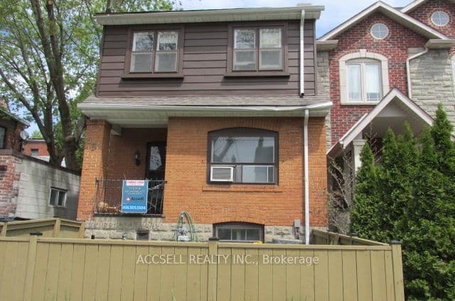 53 Arlington Avenue photo 1