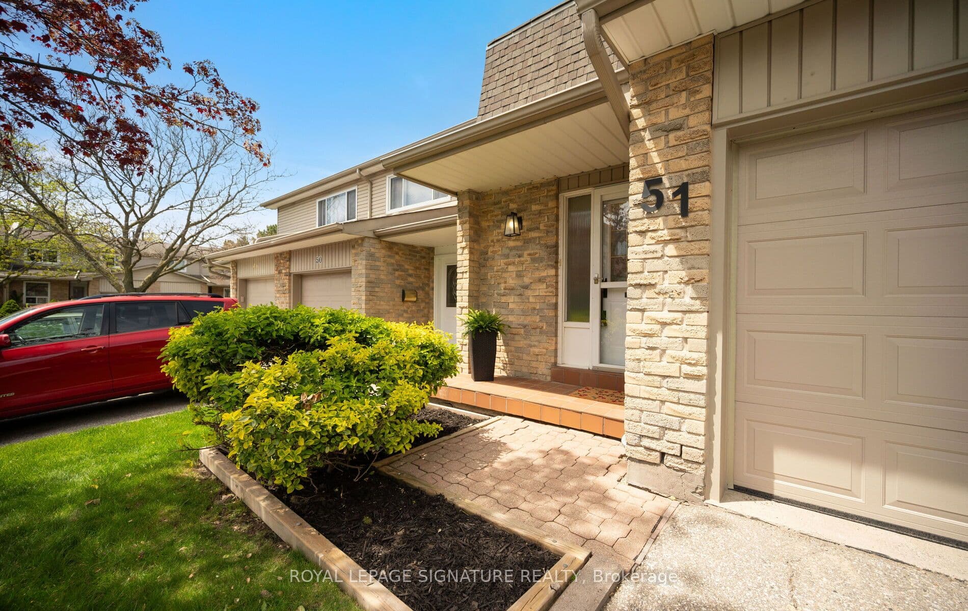Unit 51 5536 Montevideo Road photo 1