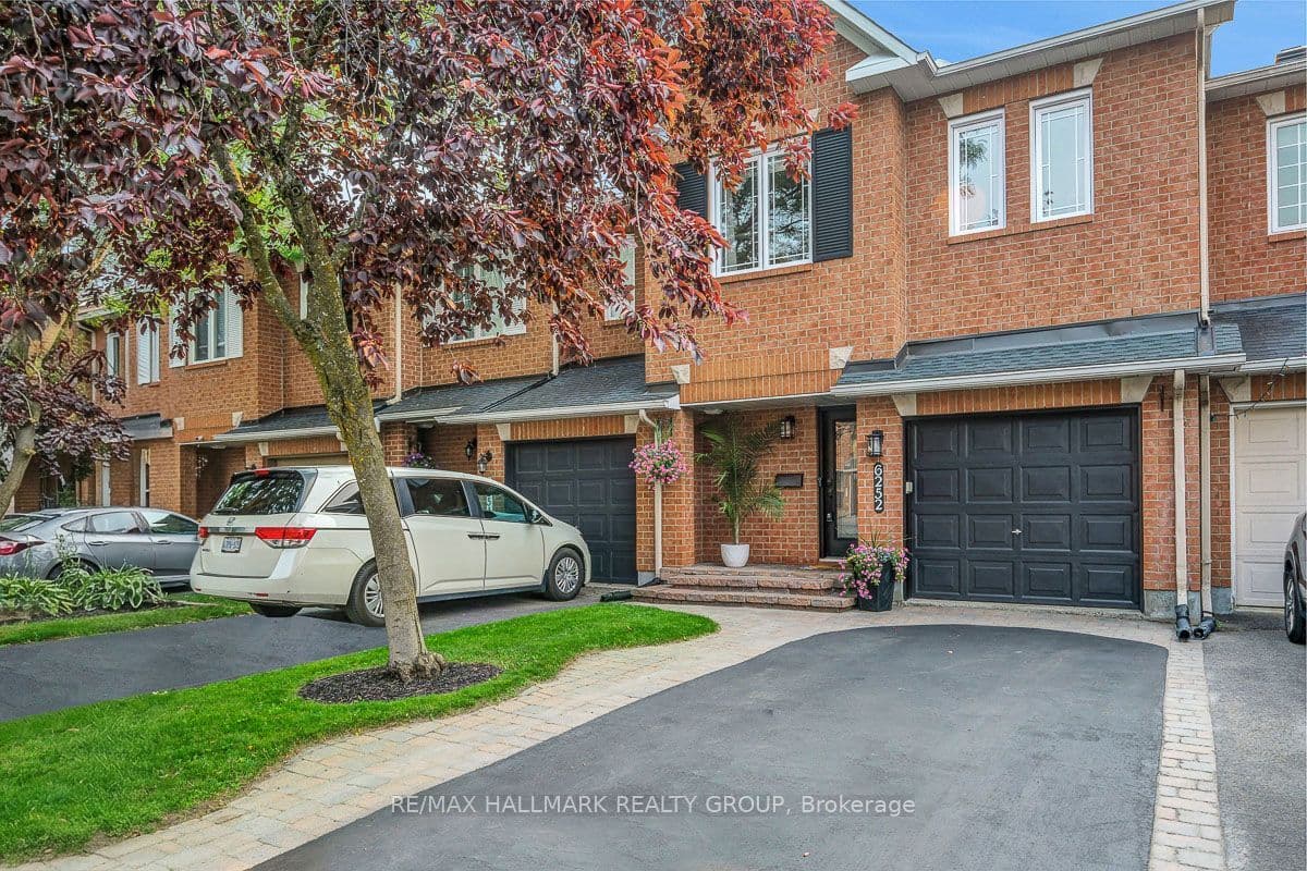 6252 Sablewood Place photo 1