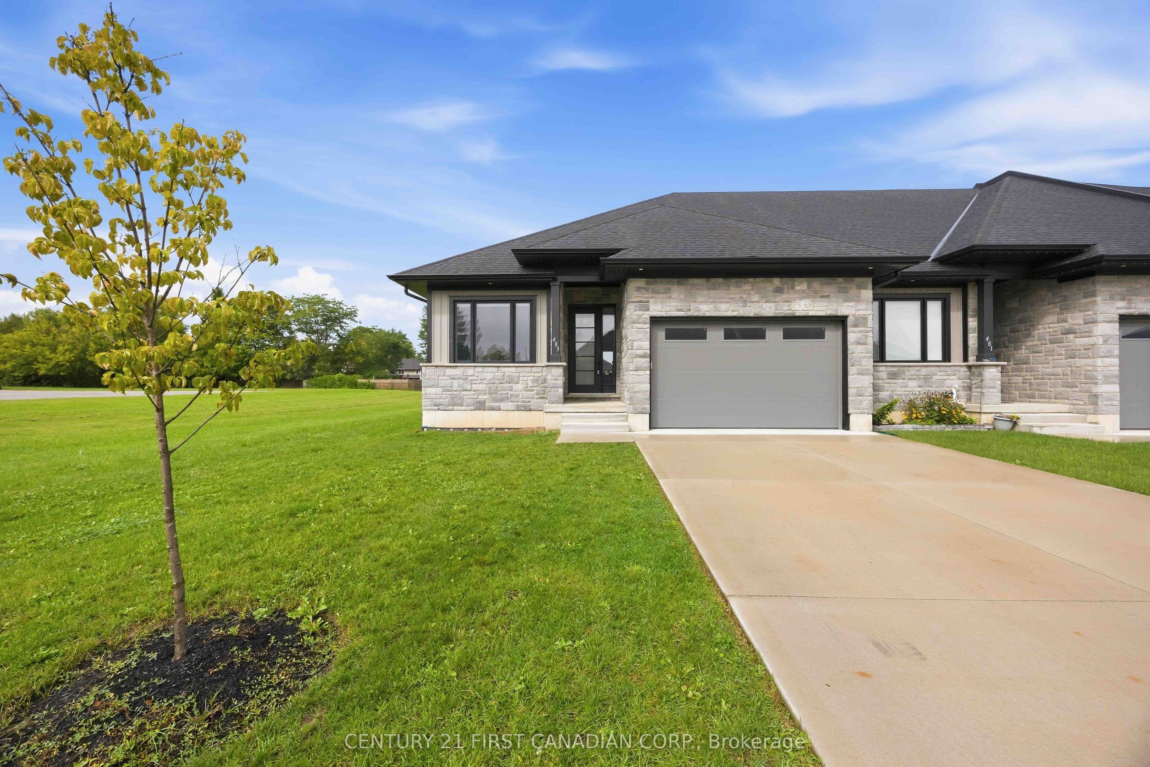 483 Kip Lane photo 1