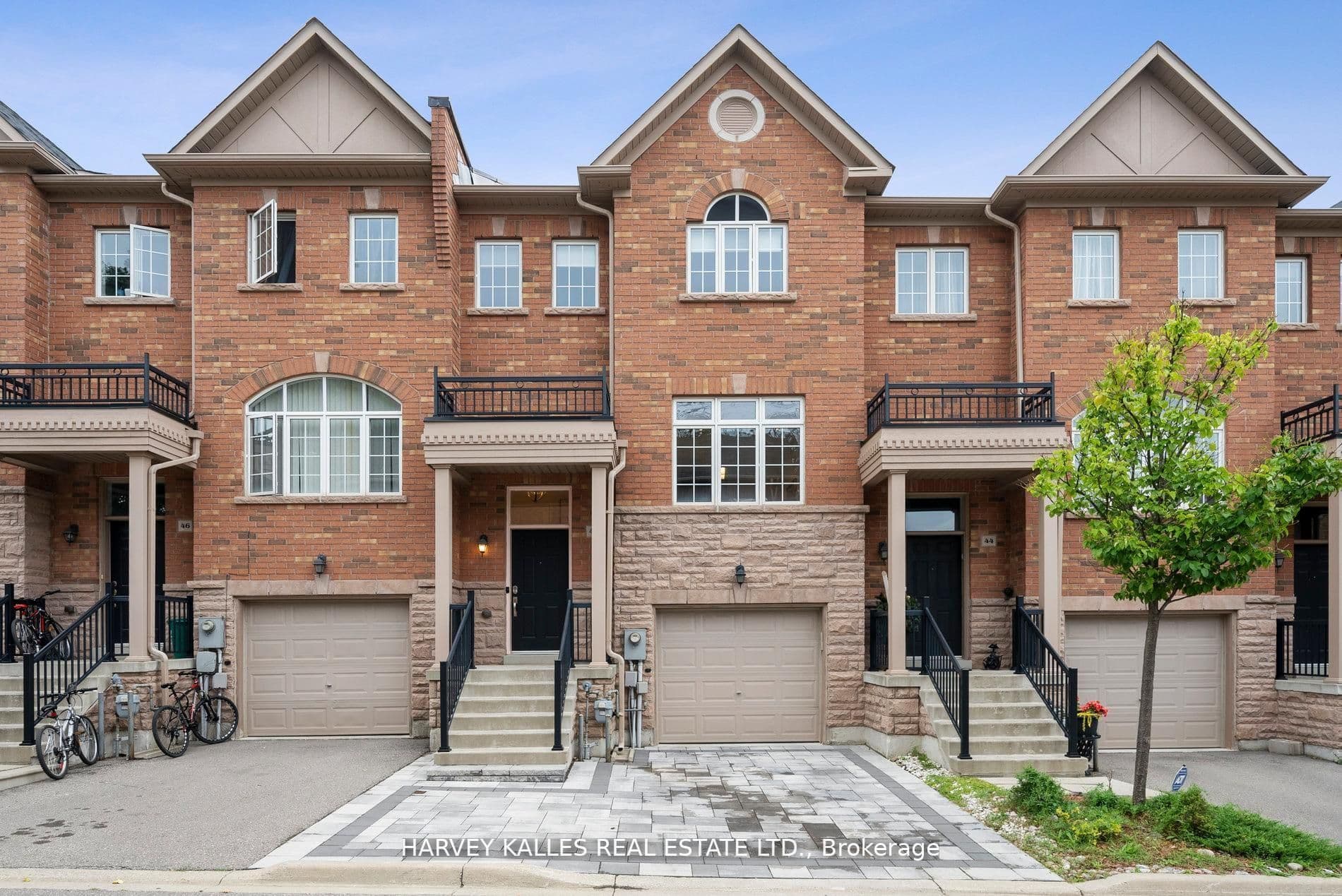 Unit 45 8777 Dufferin Street photo 1