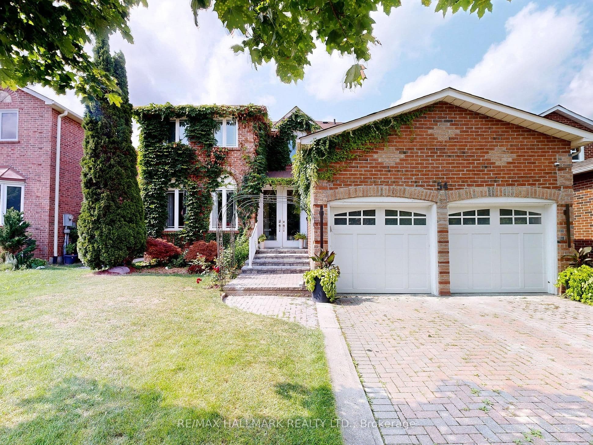 54 Stave Crescent photo 1
