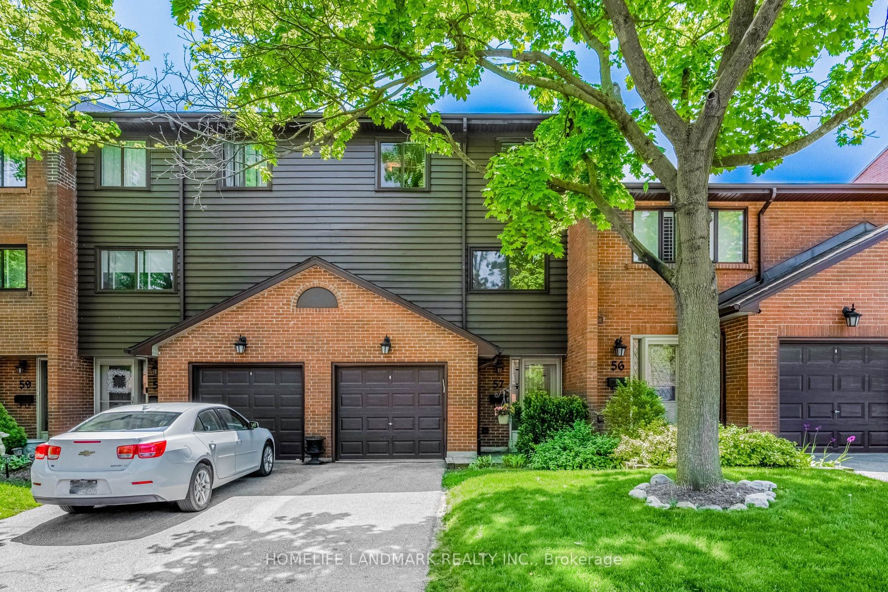 Unit 57 4165 Fieldgate Drive photo 1