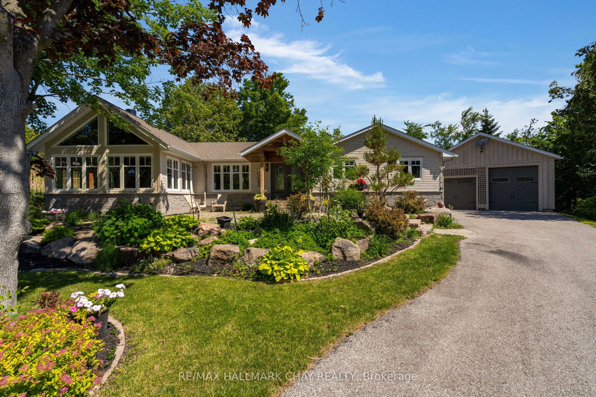 20 Dorothys Drive photo 1