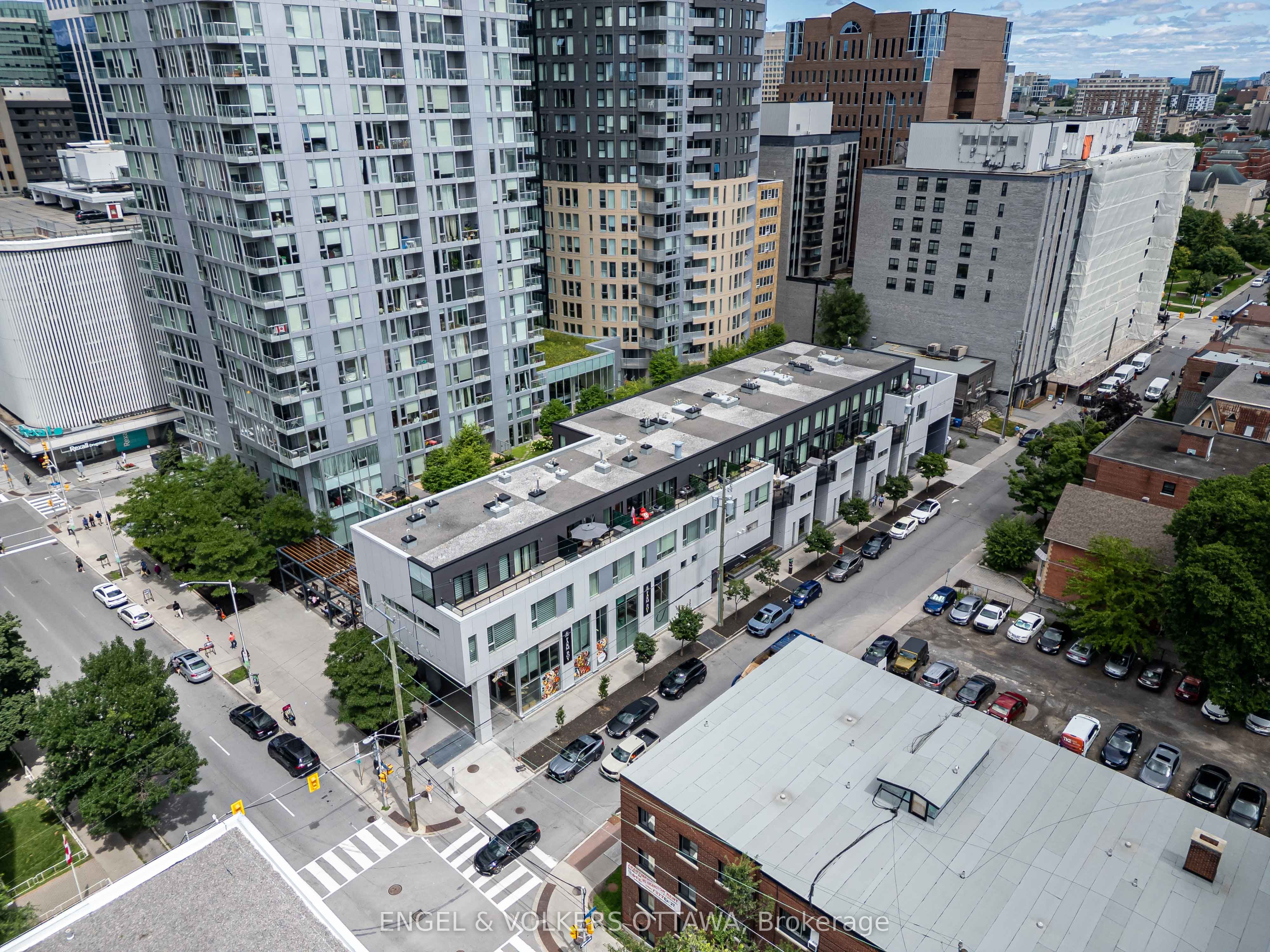 Unit 218 197 Lisgar Street photo 1