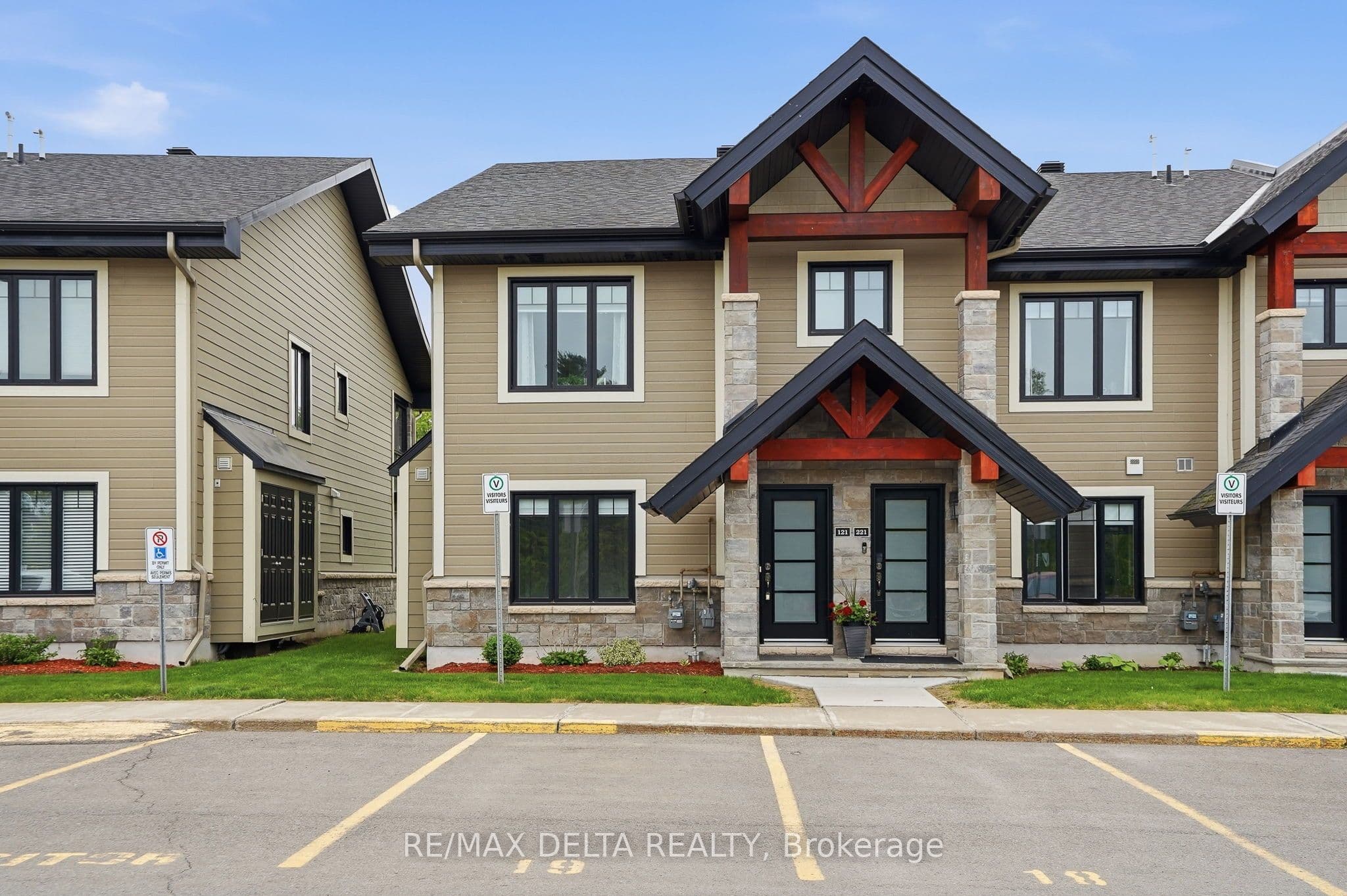 Unit 121 292 Masters Lane photo 1
