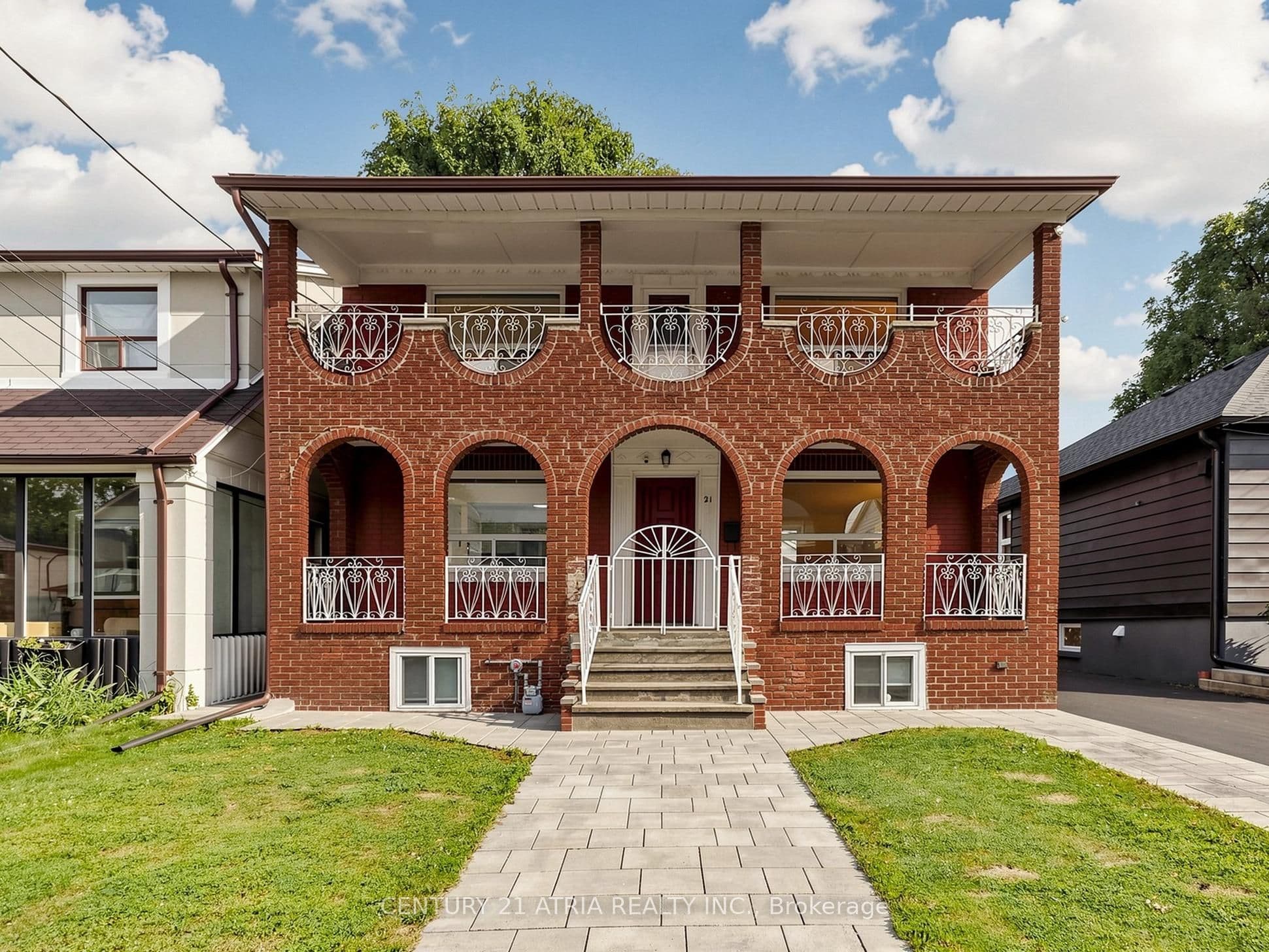 21 Mahoney Avenue photo 1