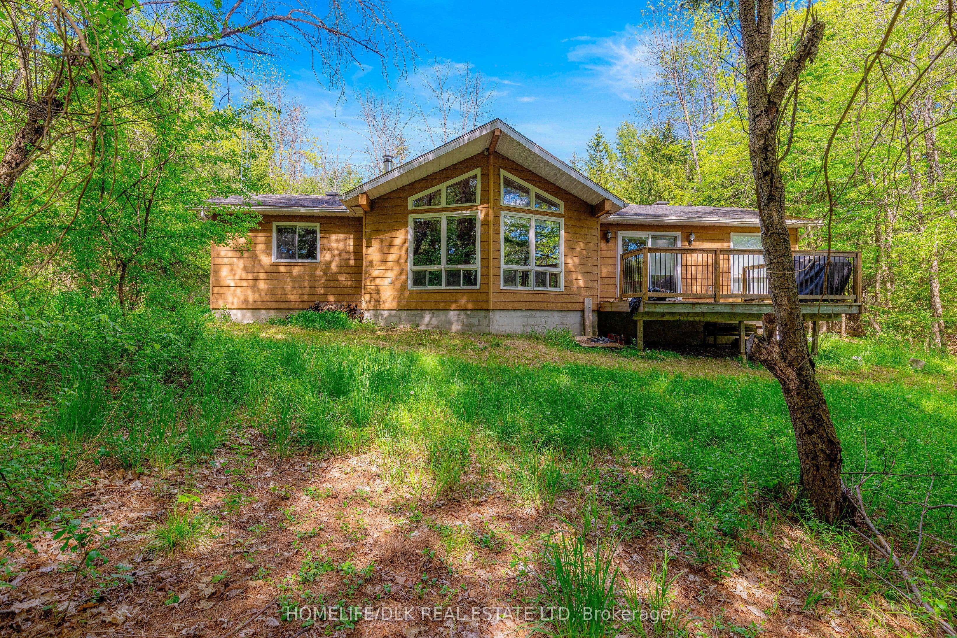 146 Bishops Way photo 1