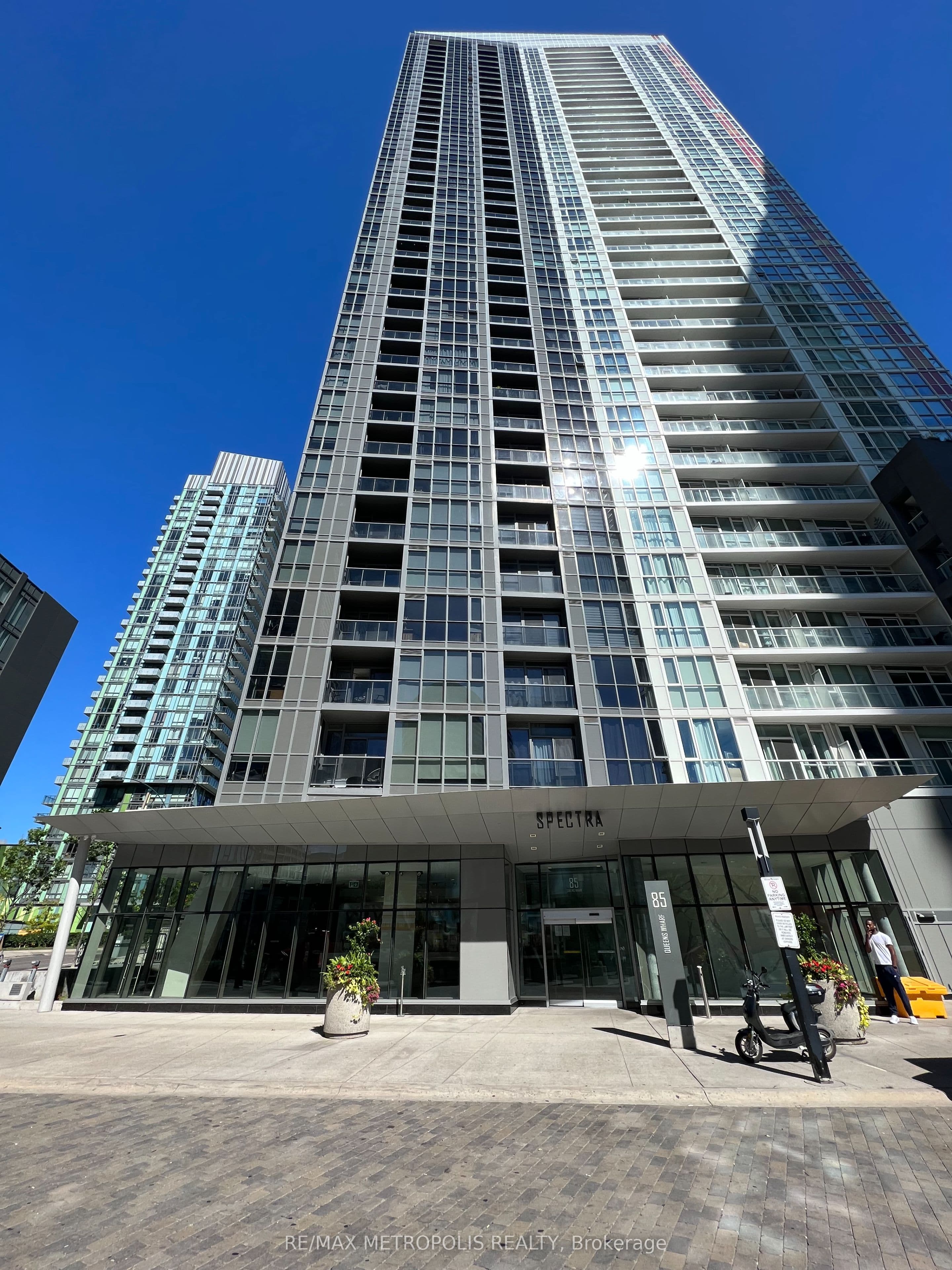 Unit 517 85 Queens Wharf Road photo 1